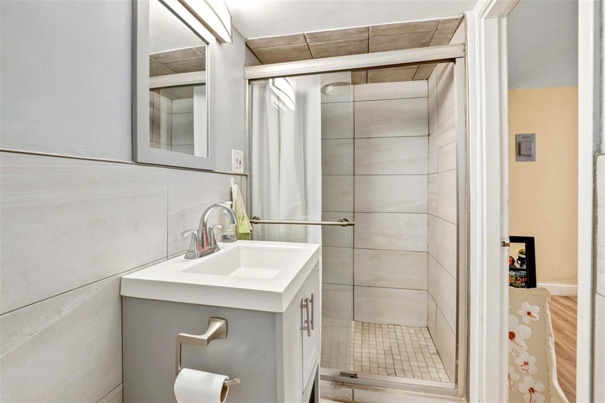 81 Summer St, Union Square