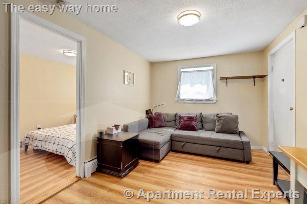 81 Summer, Union Square