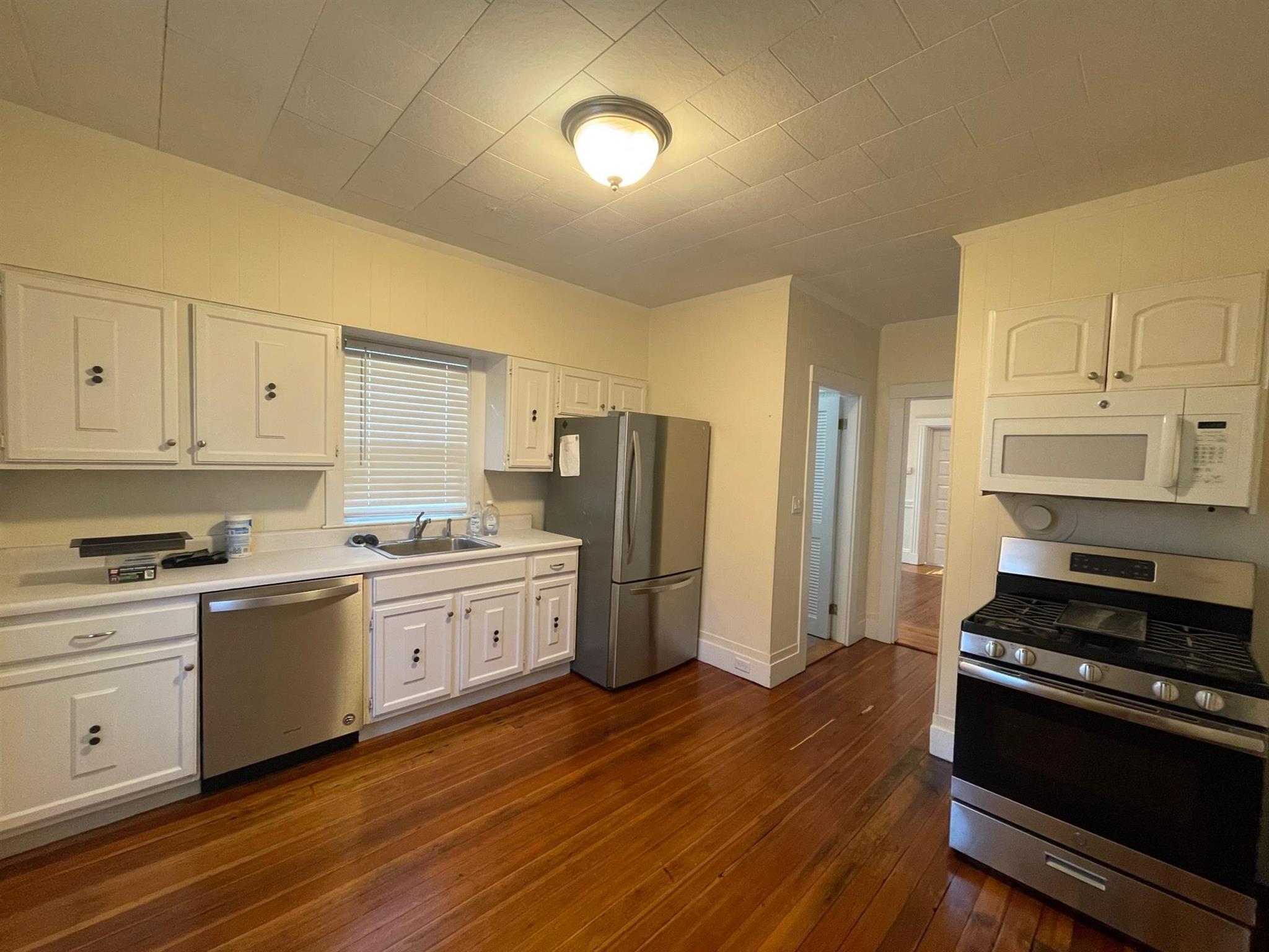 153 Willow Ave, Davis Square