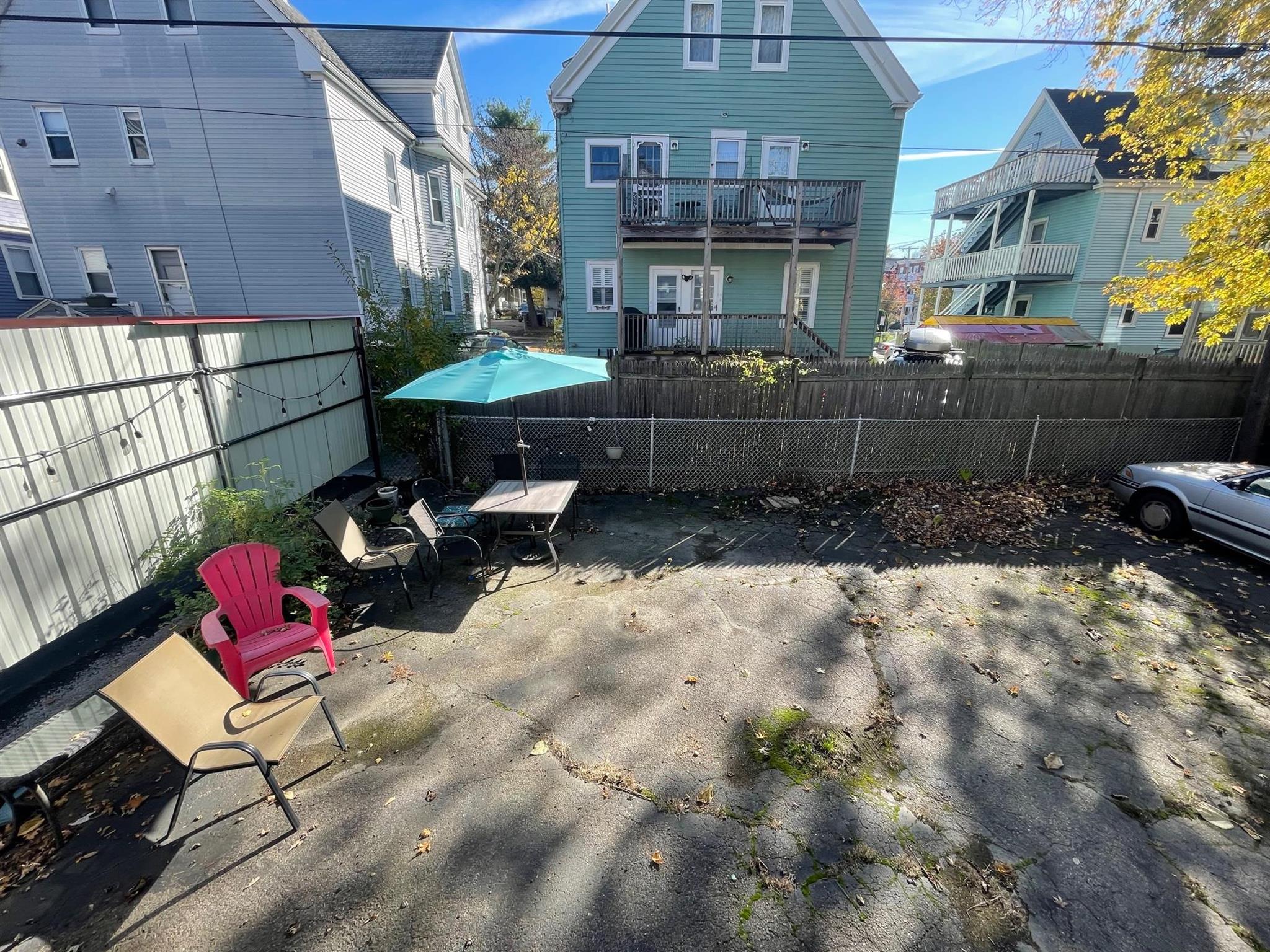 153 Willow Ave, Davis Square