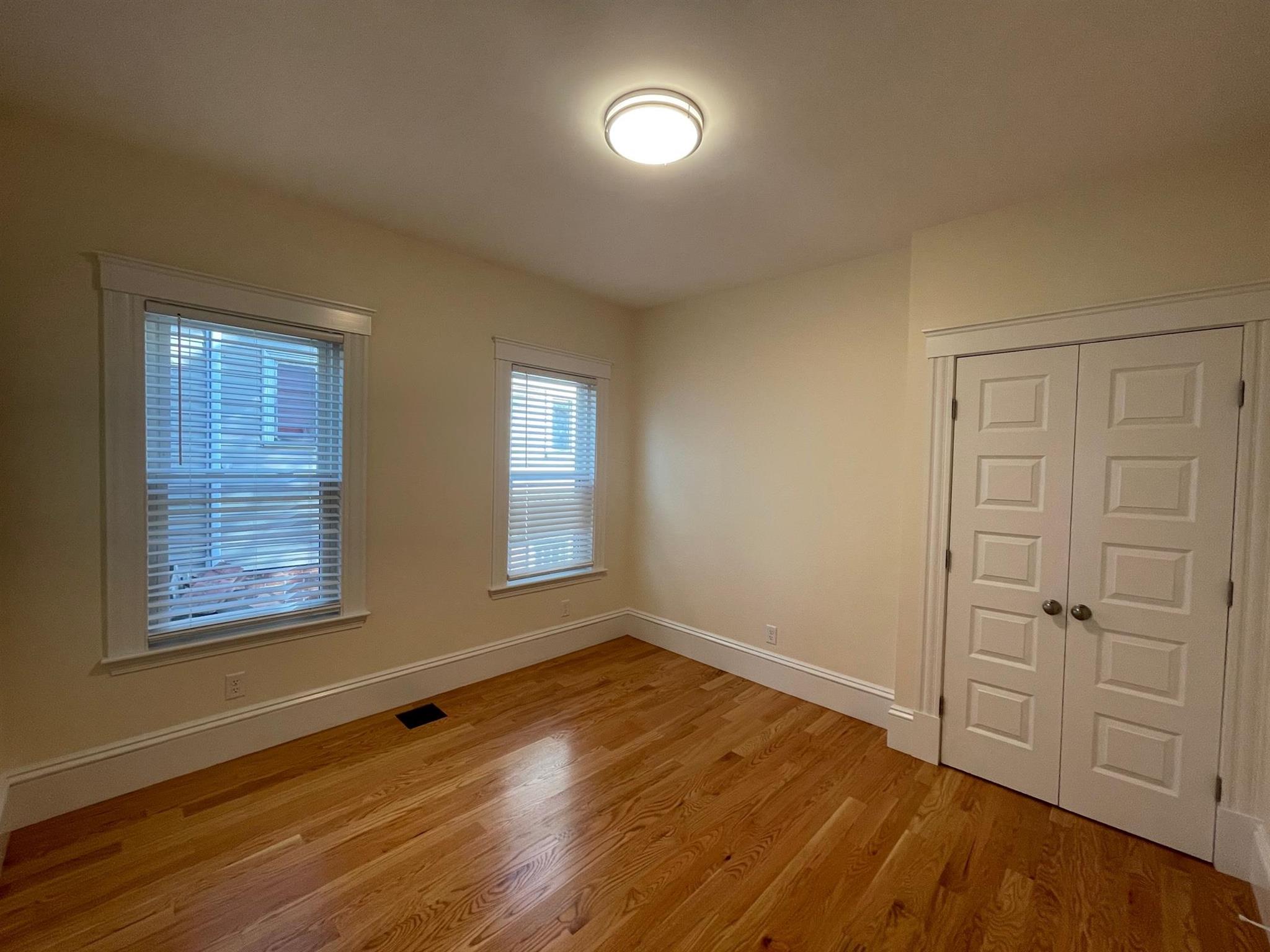 153 Willow Ave, Davis Square