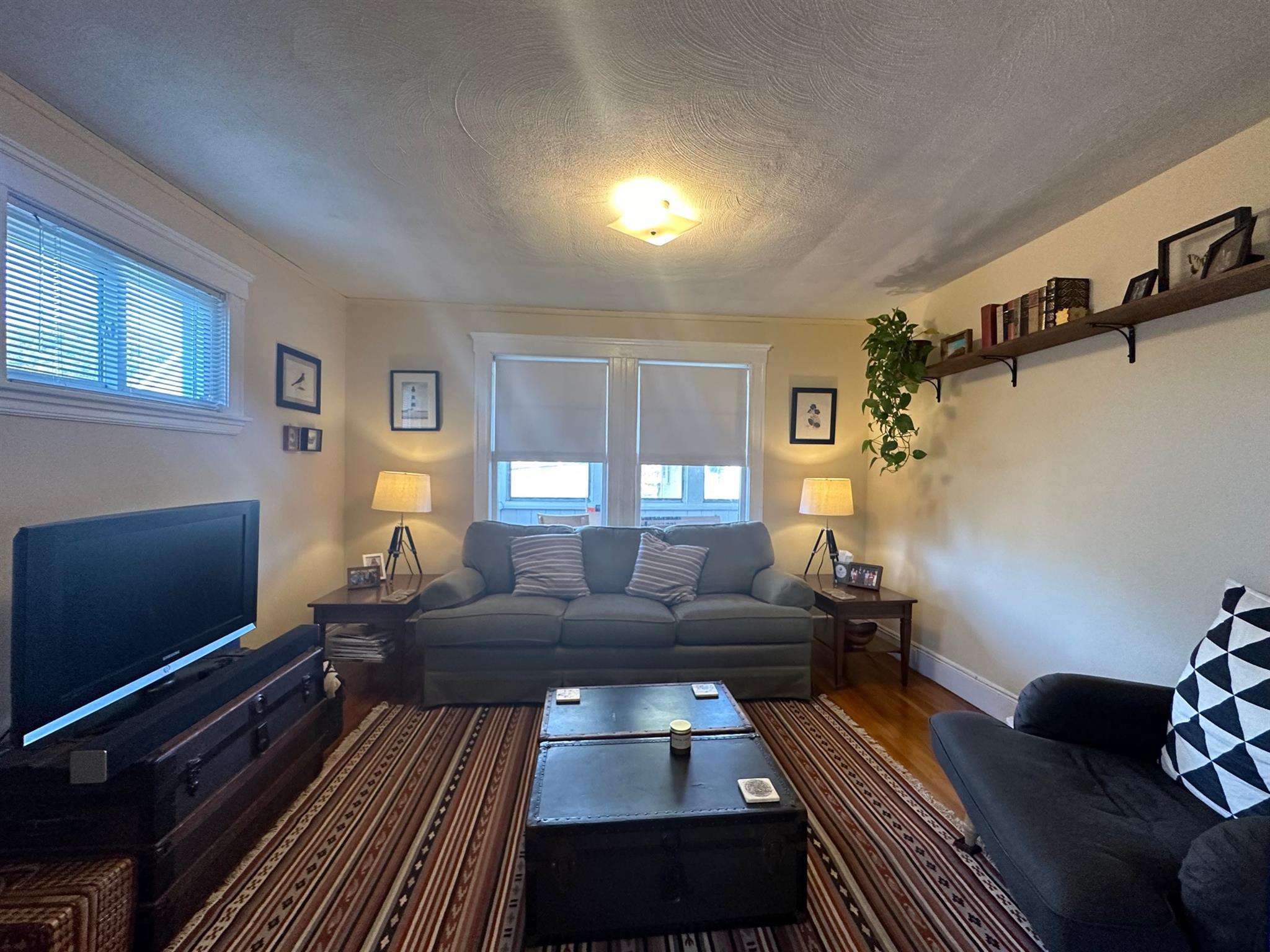 74 Cotting St, Medford