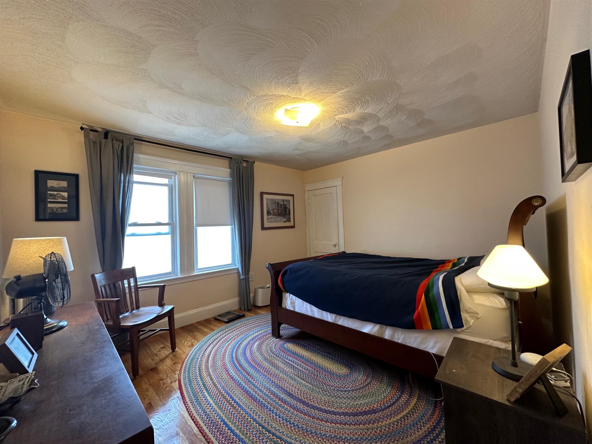 74 Cotting St, Medford