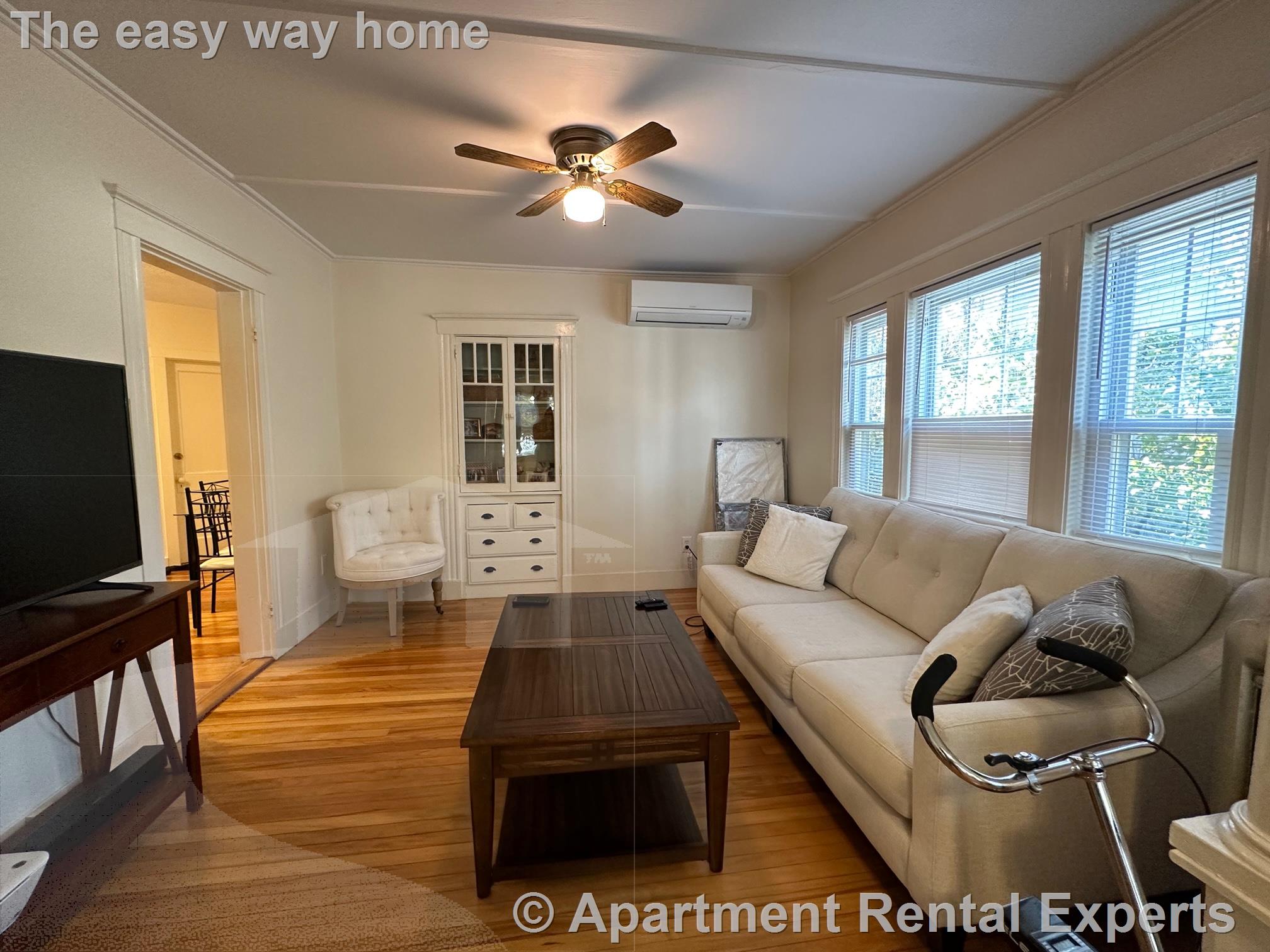 96 Frederick Ave, Medford