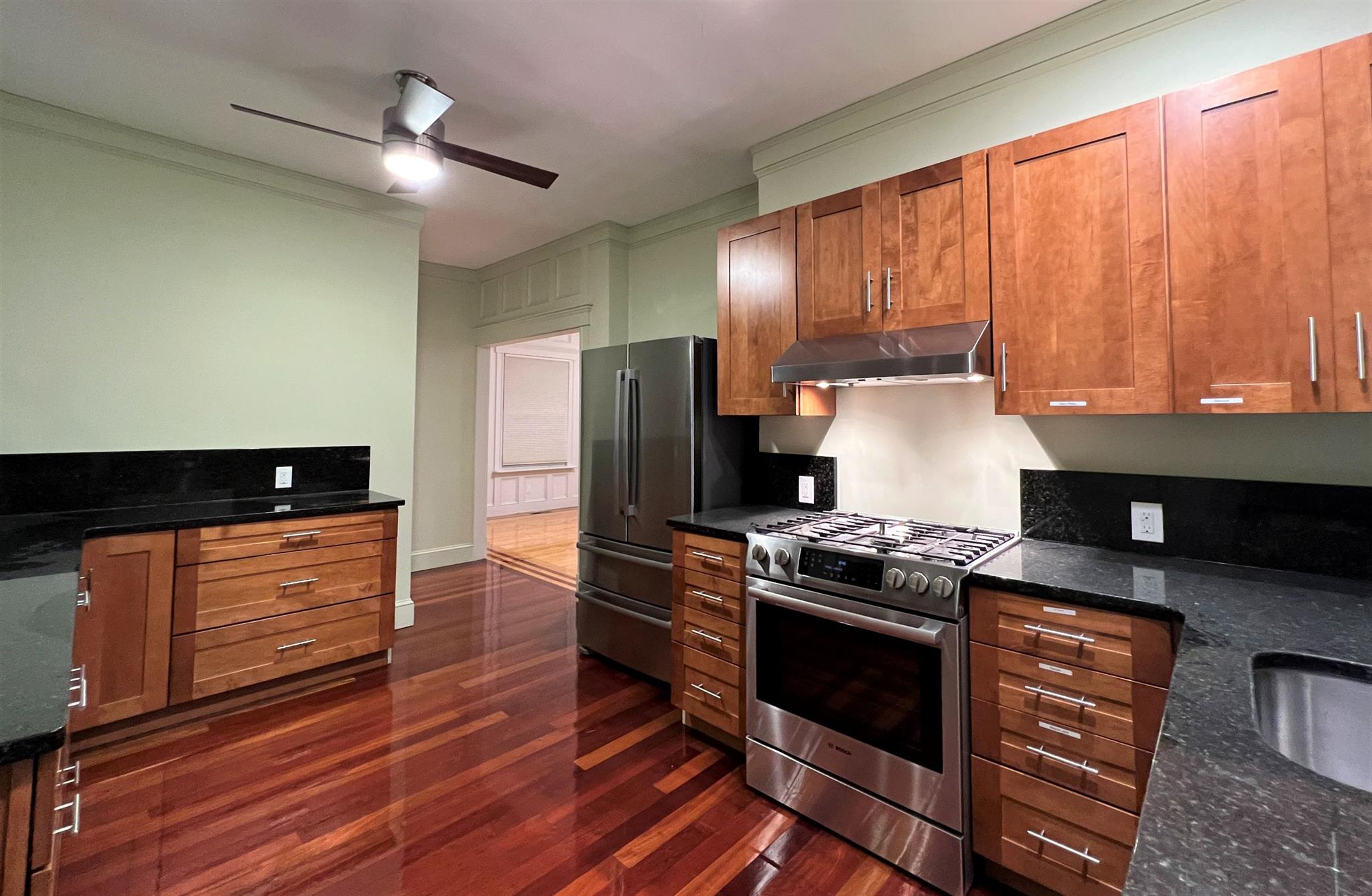 40 Laurel St, Spring Hill