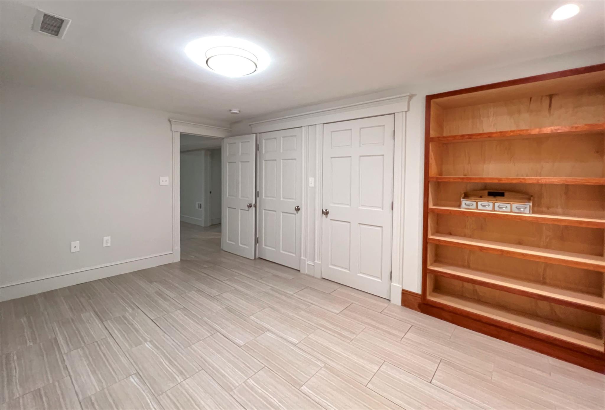 40 Laurel St, Spring Hill