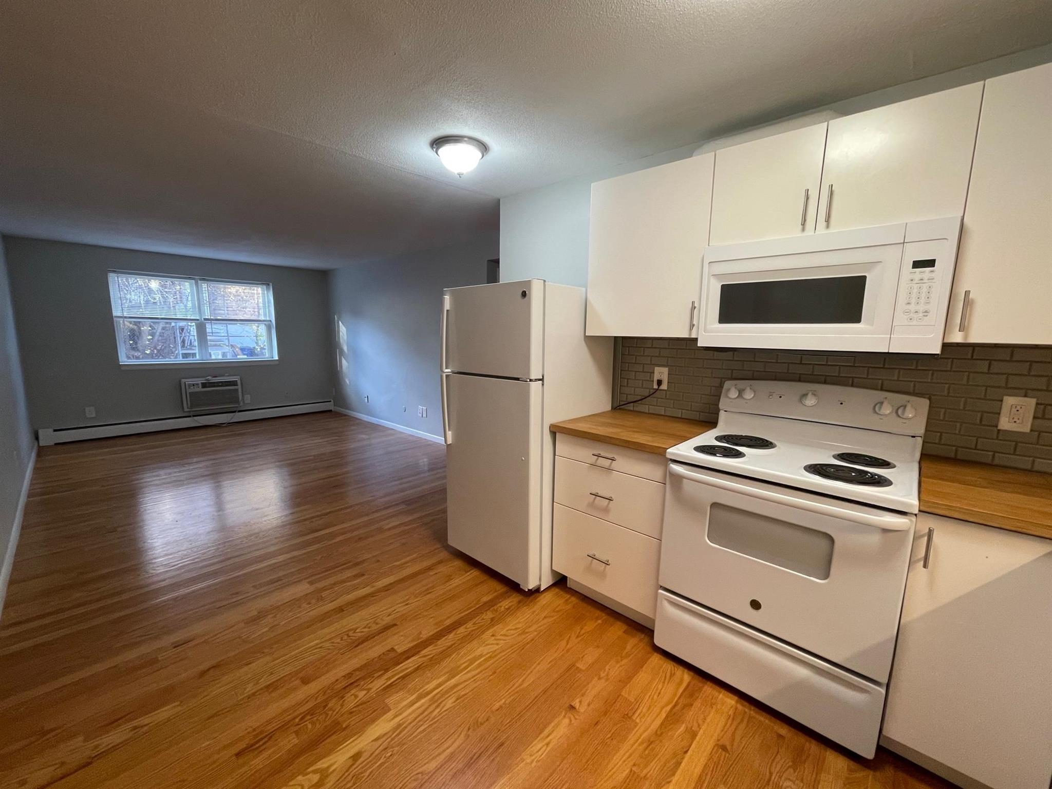 262 School St, Winter Hill