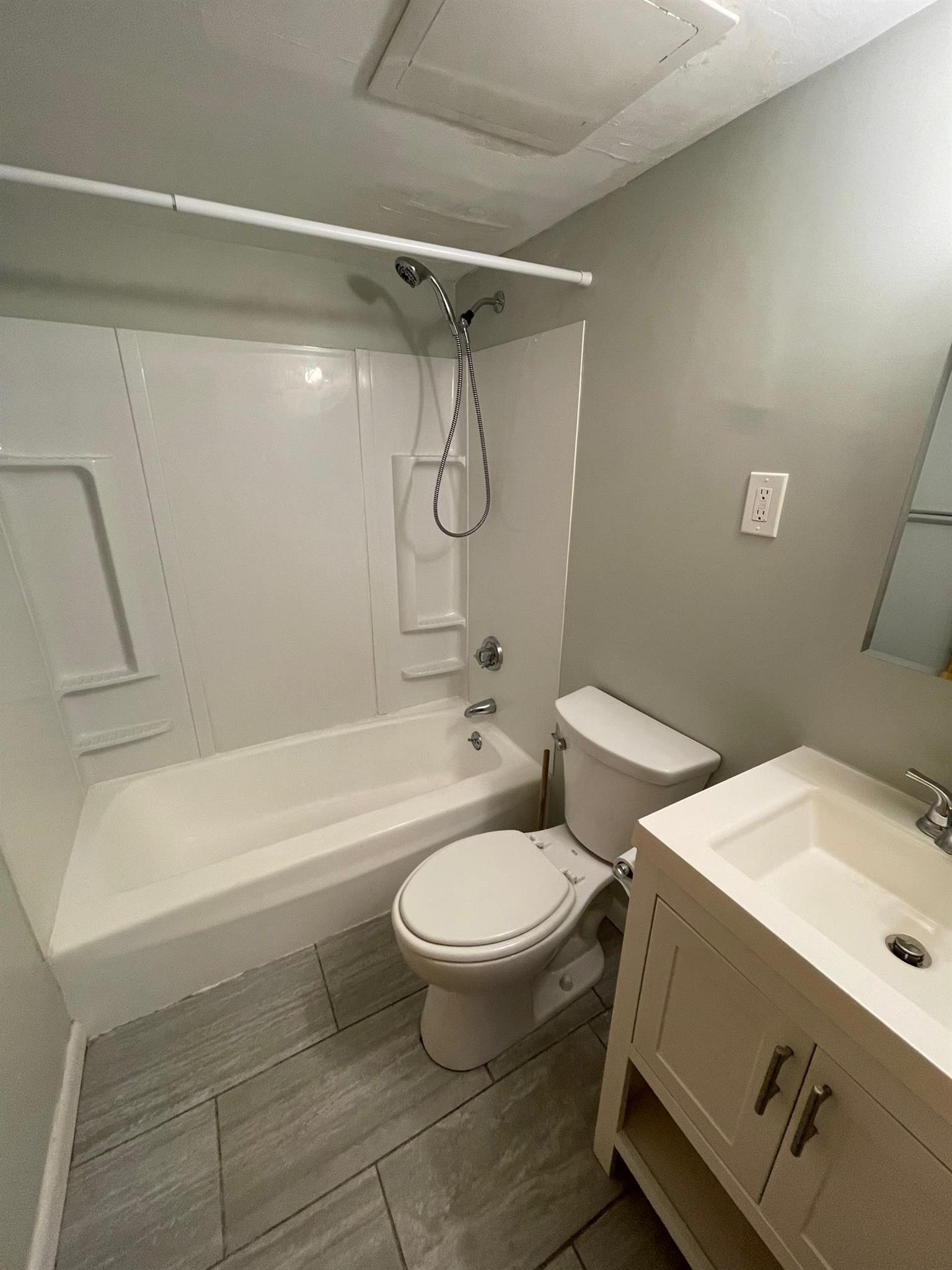 262 School St, Winter Hill