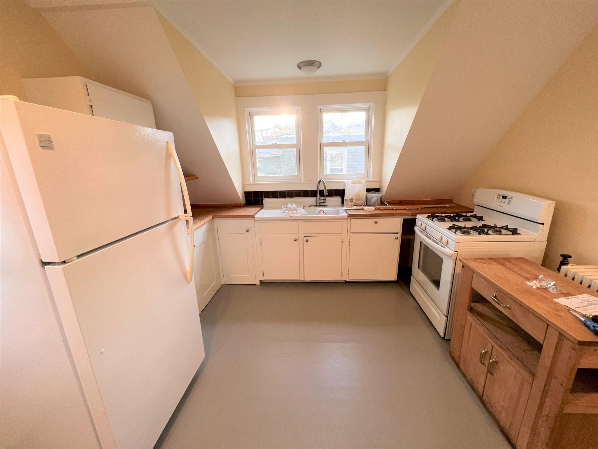 216 Upland Rd, Porter Square