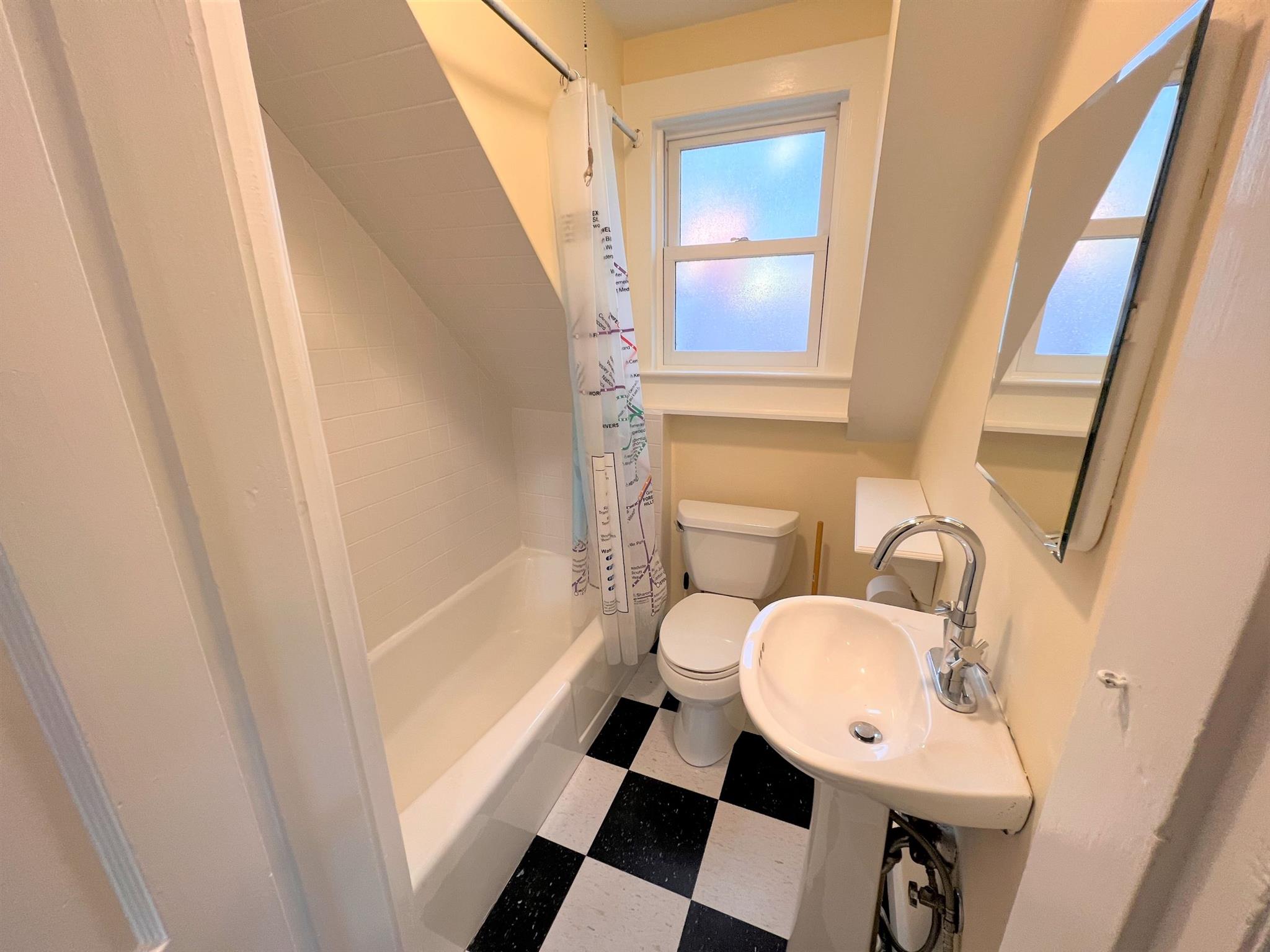 216 Upland Rd, Porter Square