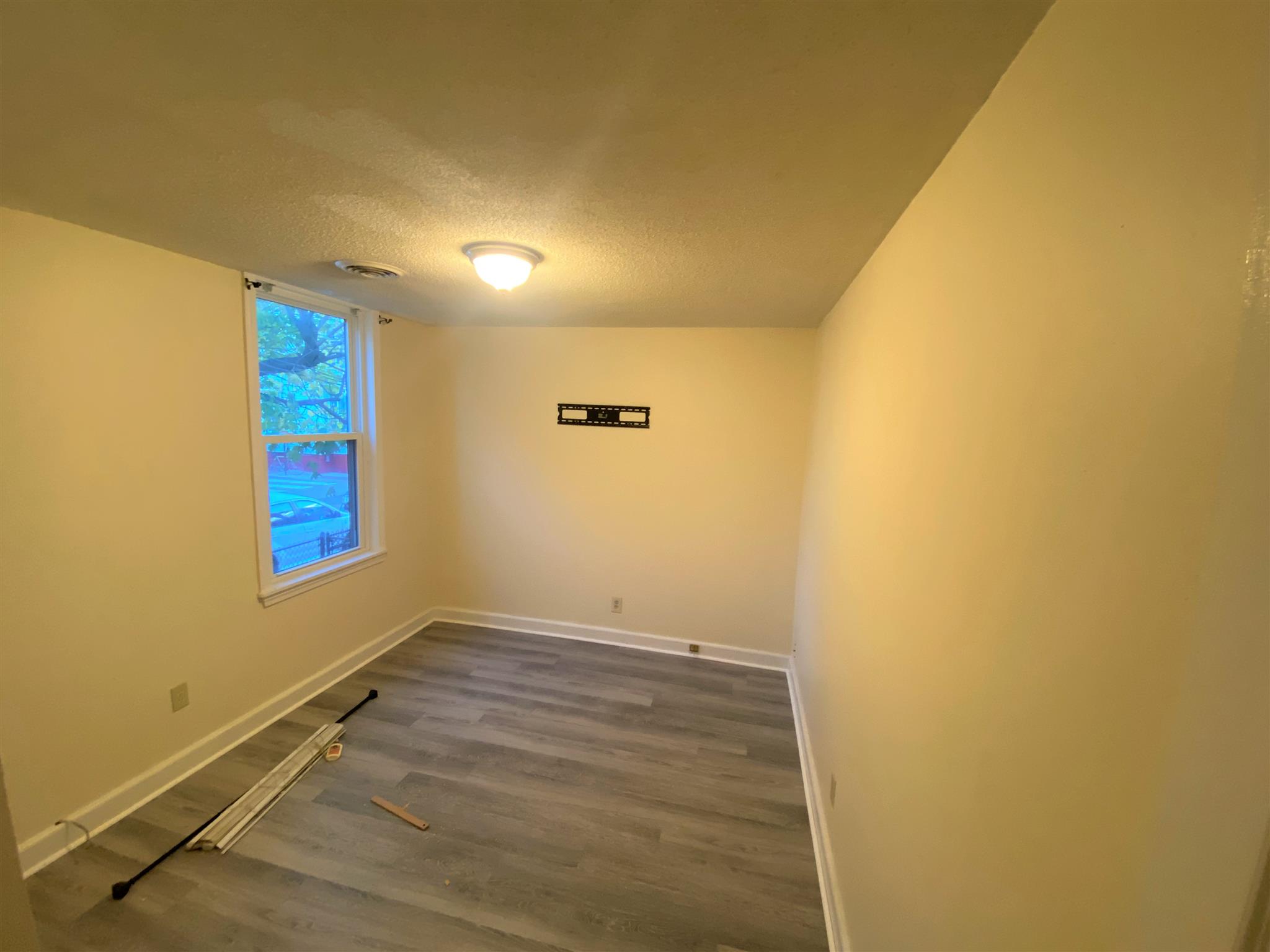 99 Norfolk St, Central Square