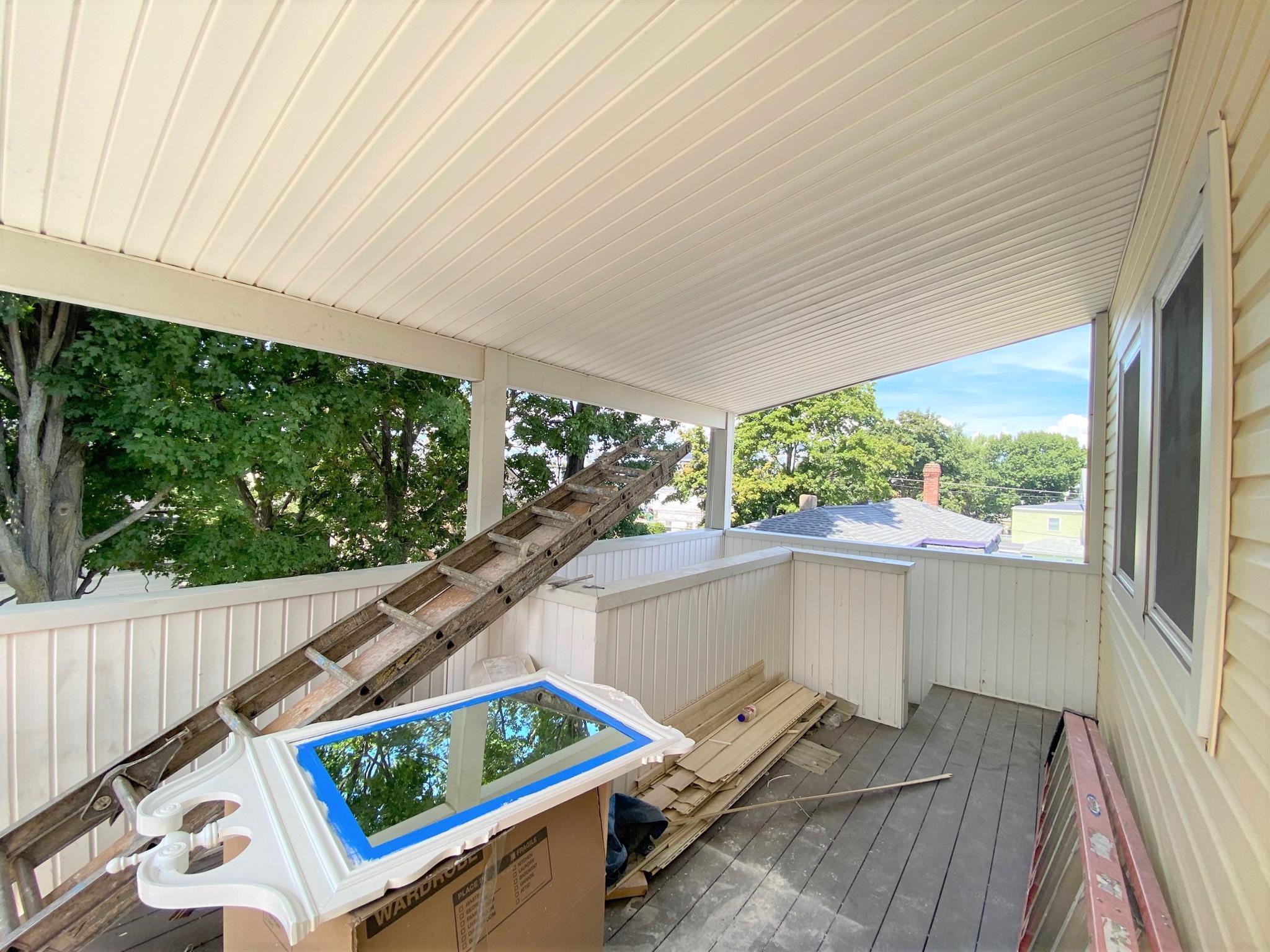 66 Dudley St, Medford