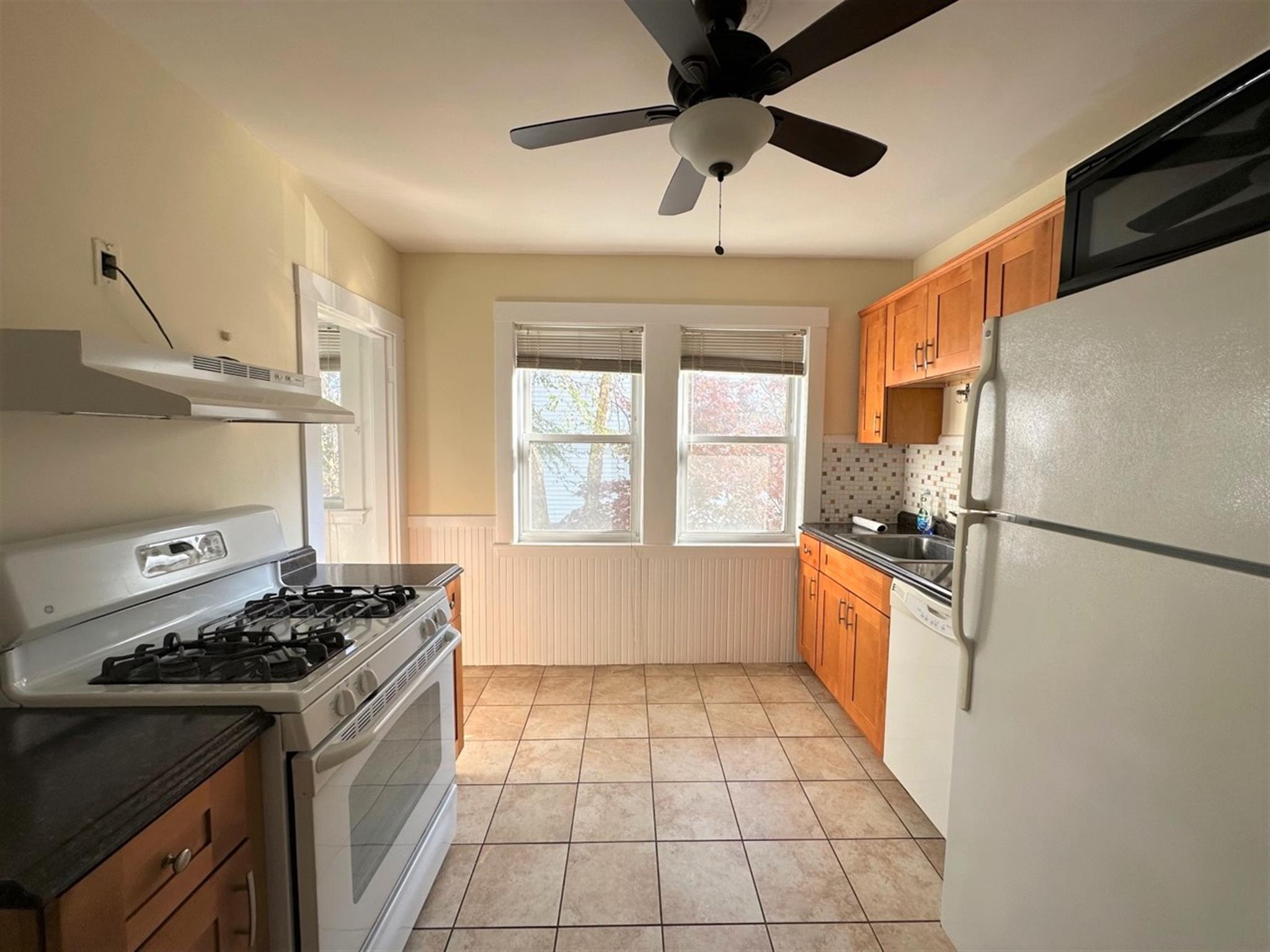 11 Dartmouth St, Arlington