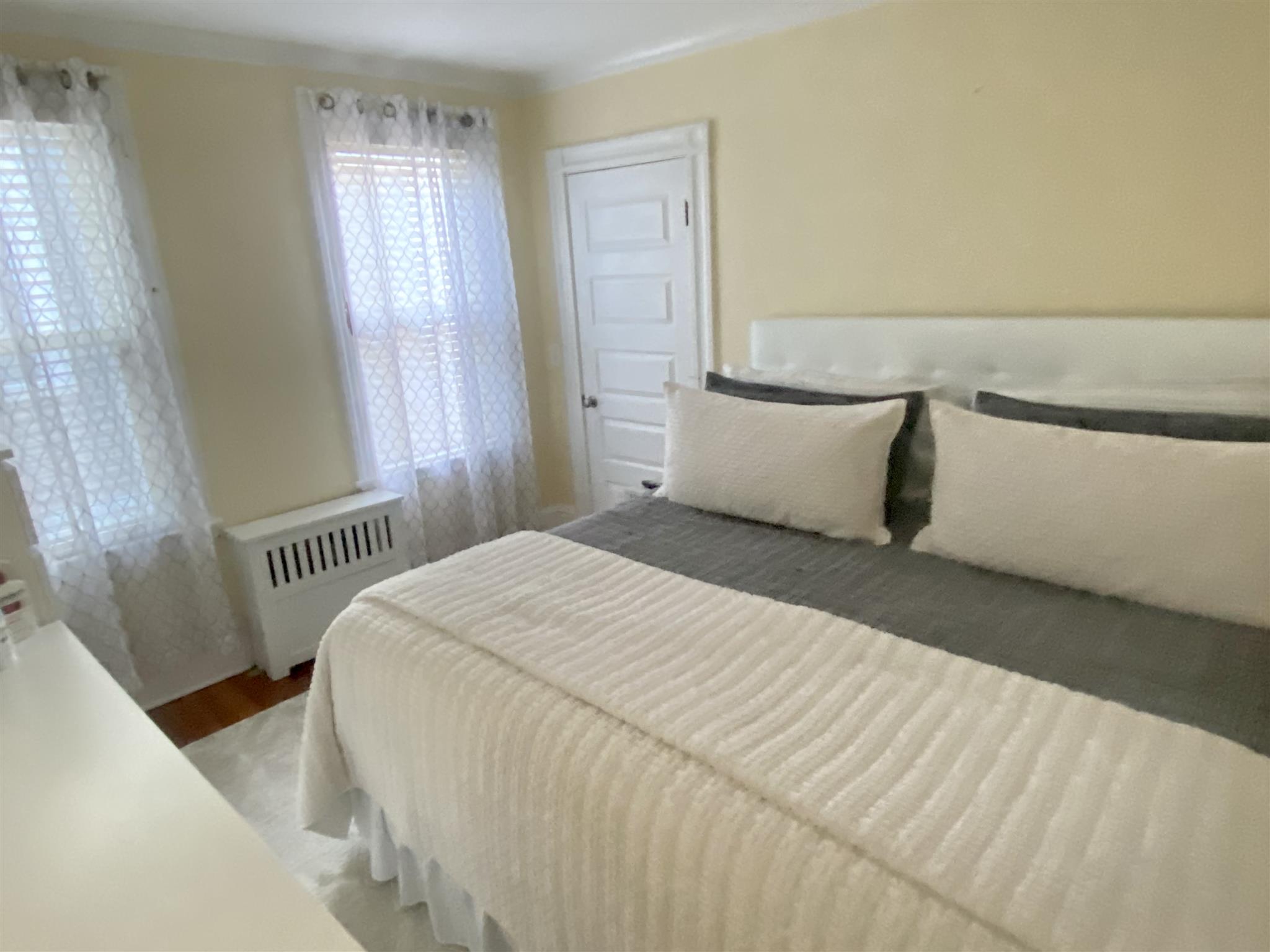 75 Brookings St, Medford