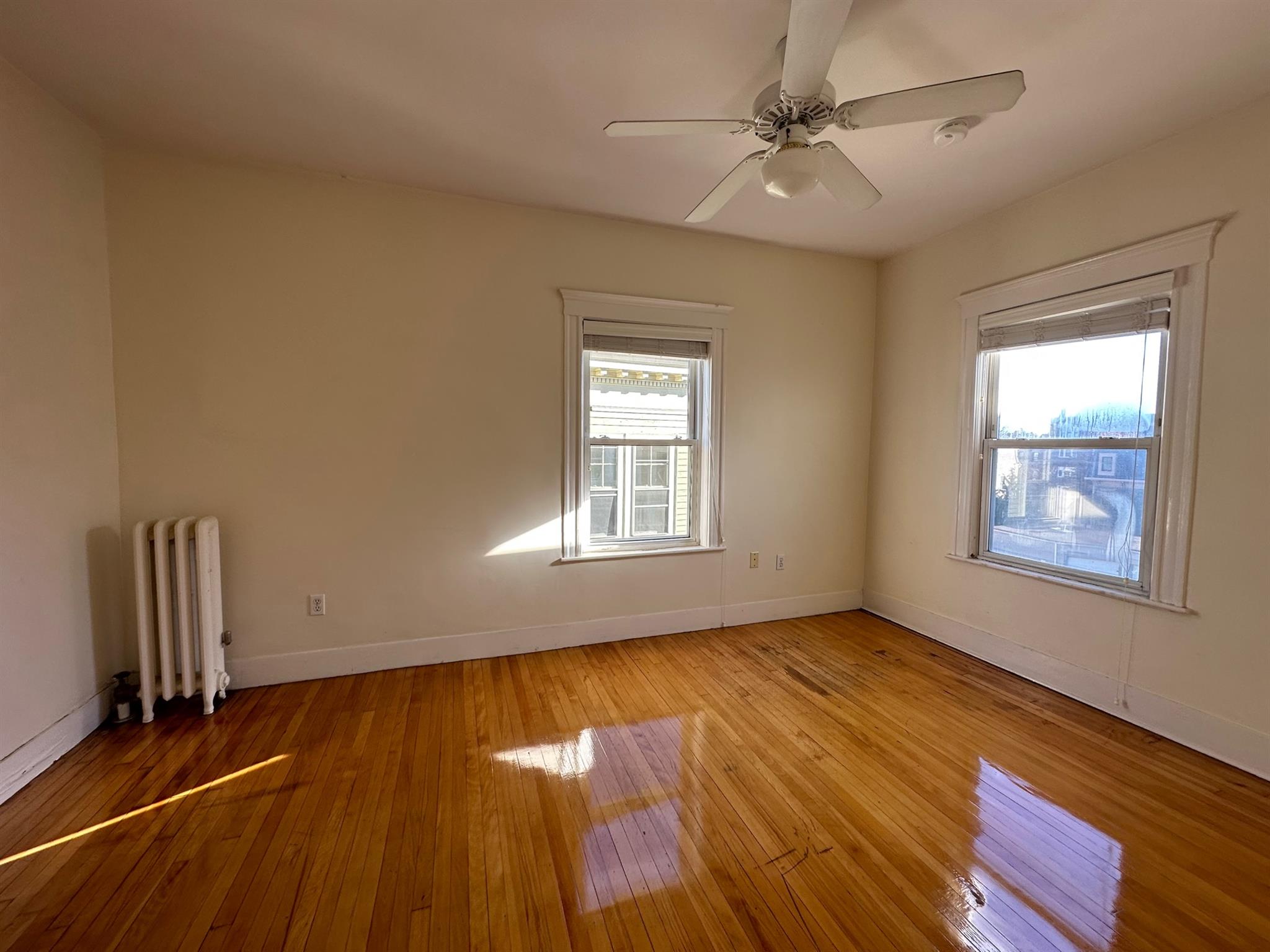 2 Sacramento St, Harvard Square