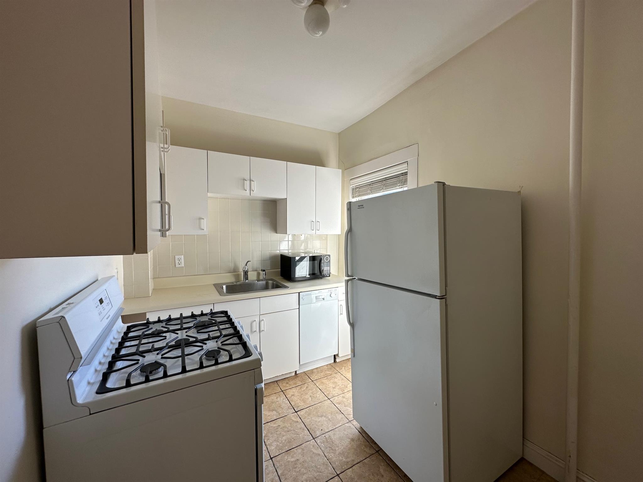 2 Sacramento St, Harvard Square