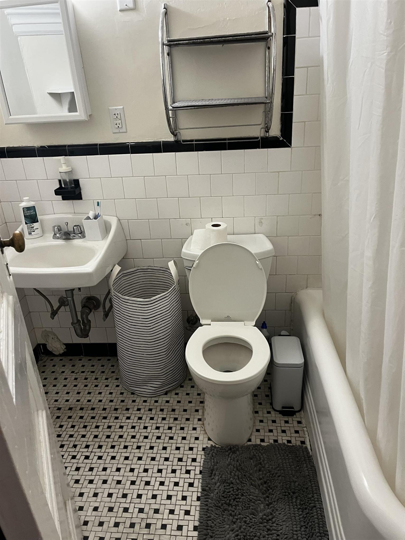 2 Ware St, Harvard Square