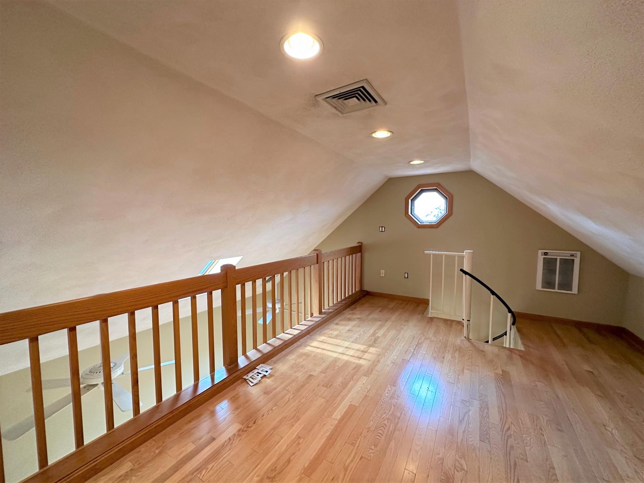 116 Grover Rd, Medford