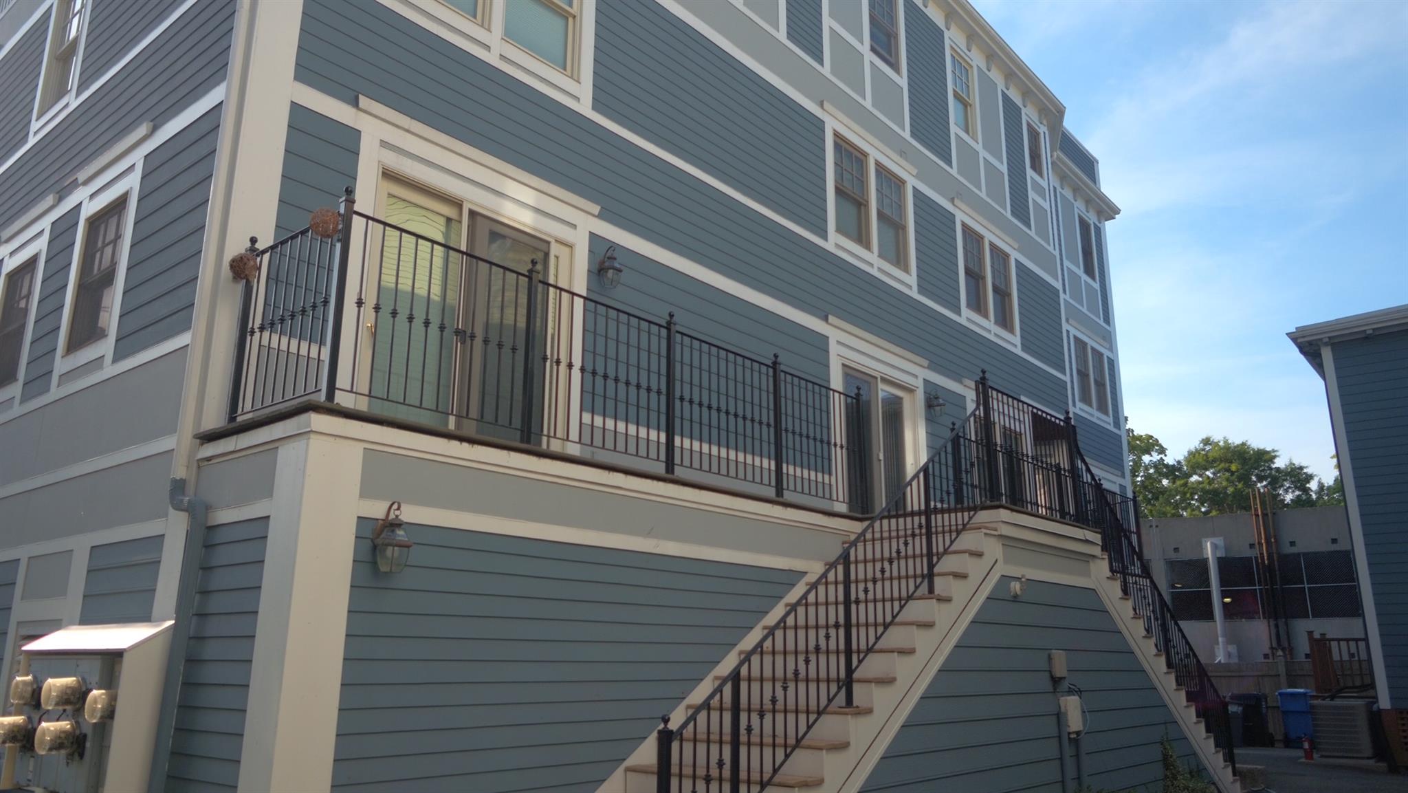 32 Elmer St, Harvard Square