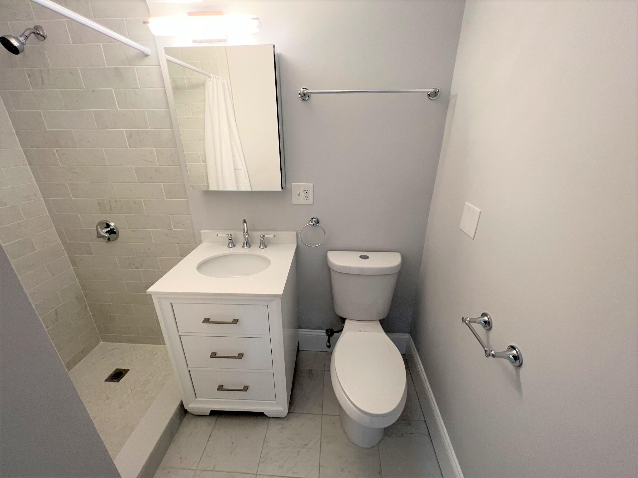 372 Oxford St, Porter Square