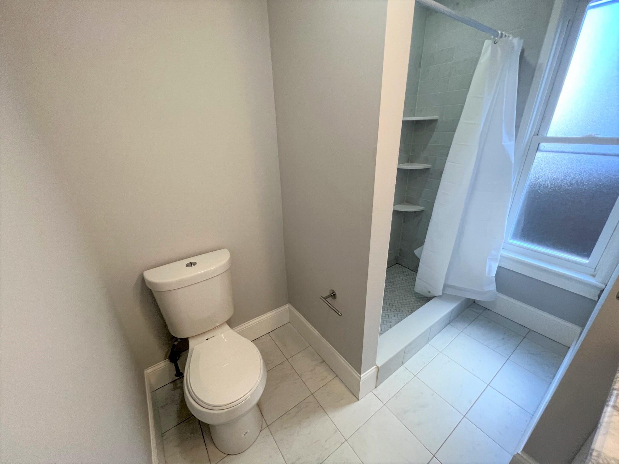 374 Oxford St, Porter Square