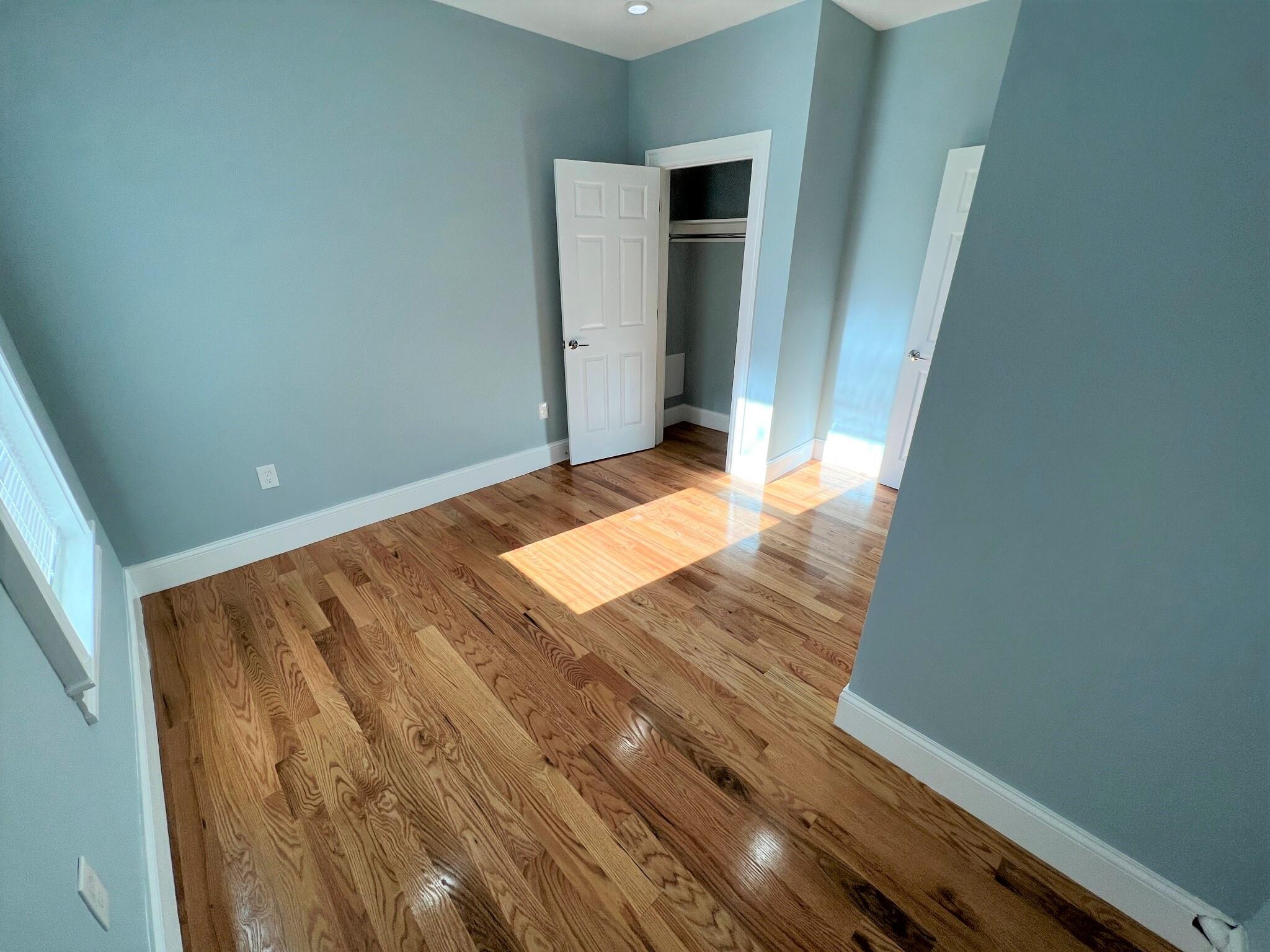 372 Oxford St, Porter Square