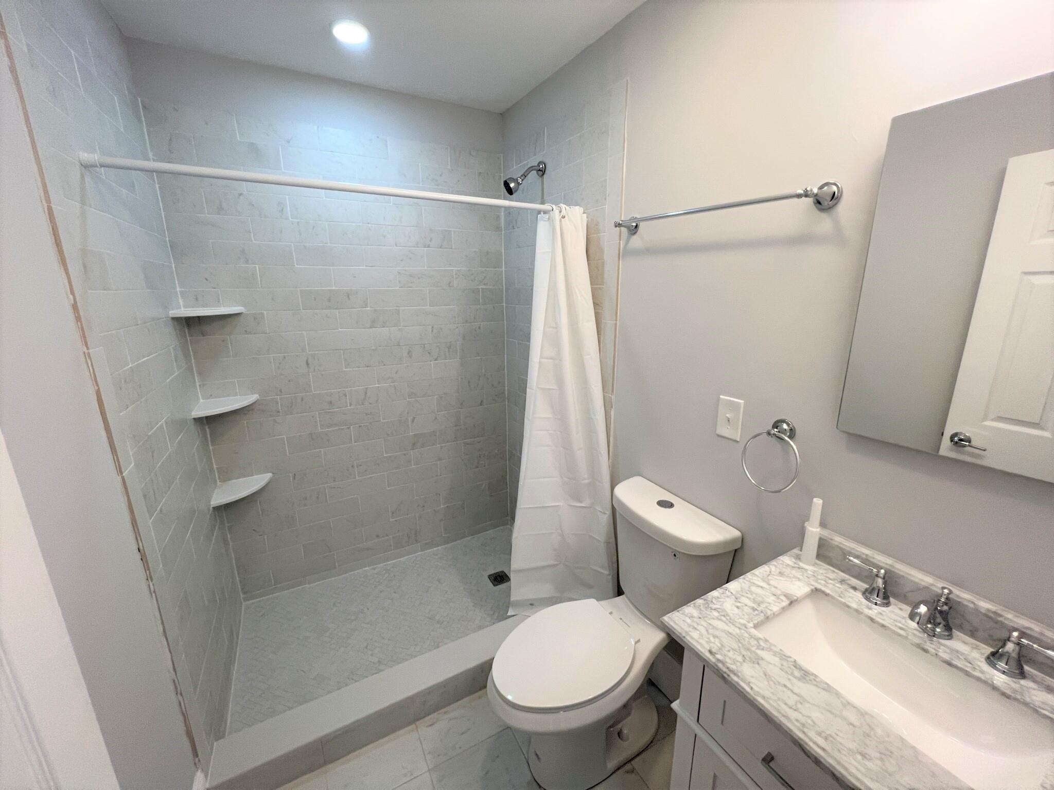 372 Oxford St, Porter Square