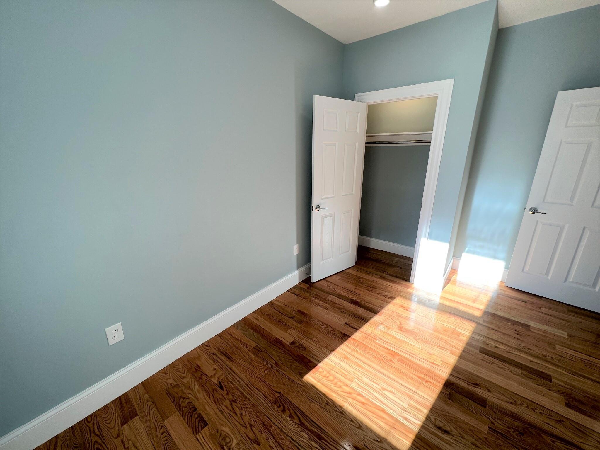 372 Oxford St, Porter Square