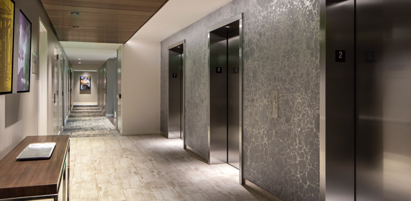 30 Dalton St, Back Bay