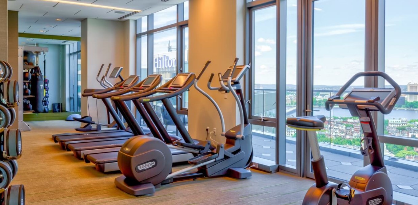 30 Dalton St, Back Bay