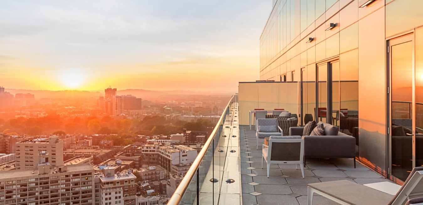 30 Dalton St, Back Bay