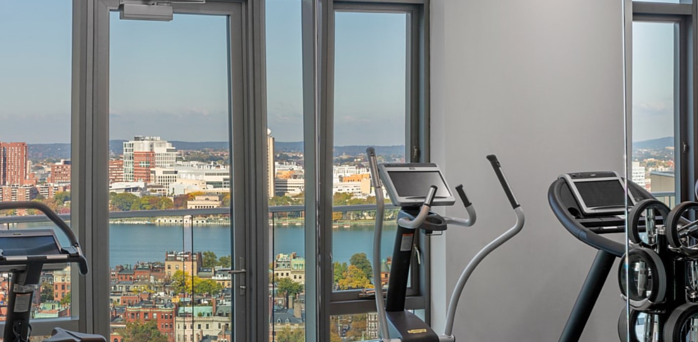 30 Dalton St, Back Bay