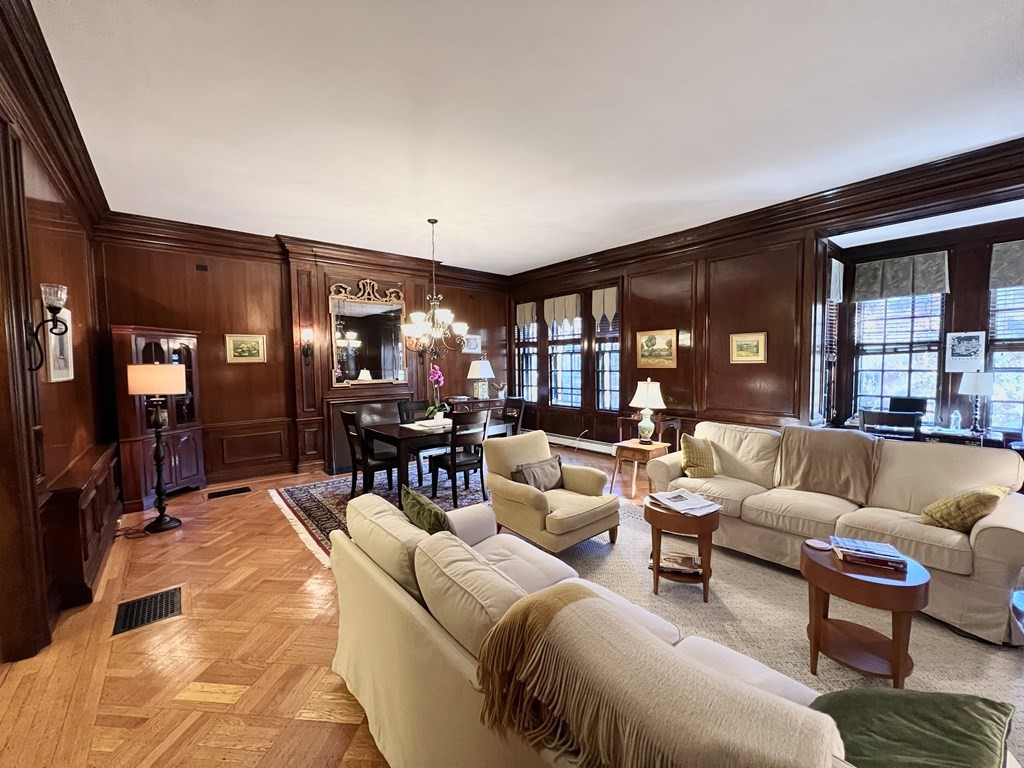 191 Marlborough St, Back Bay