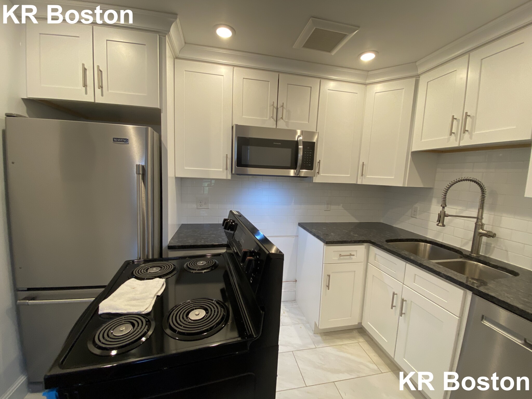 310 Tappan St, Washington Square