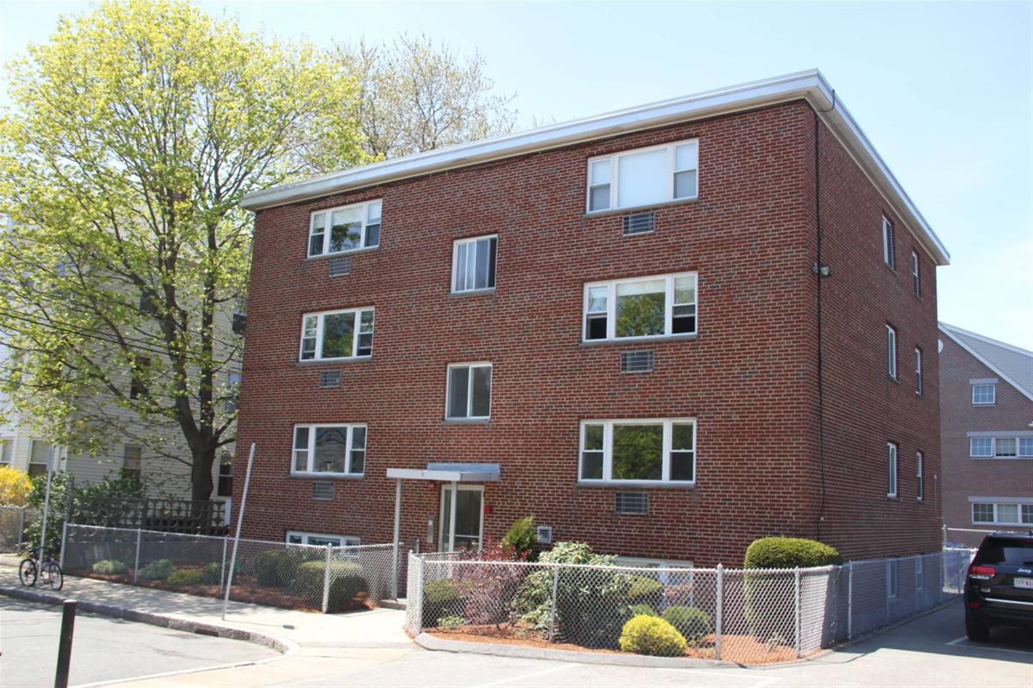 16 Westford, Allston