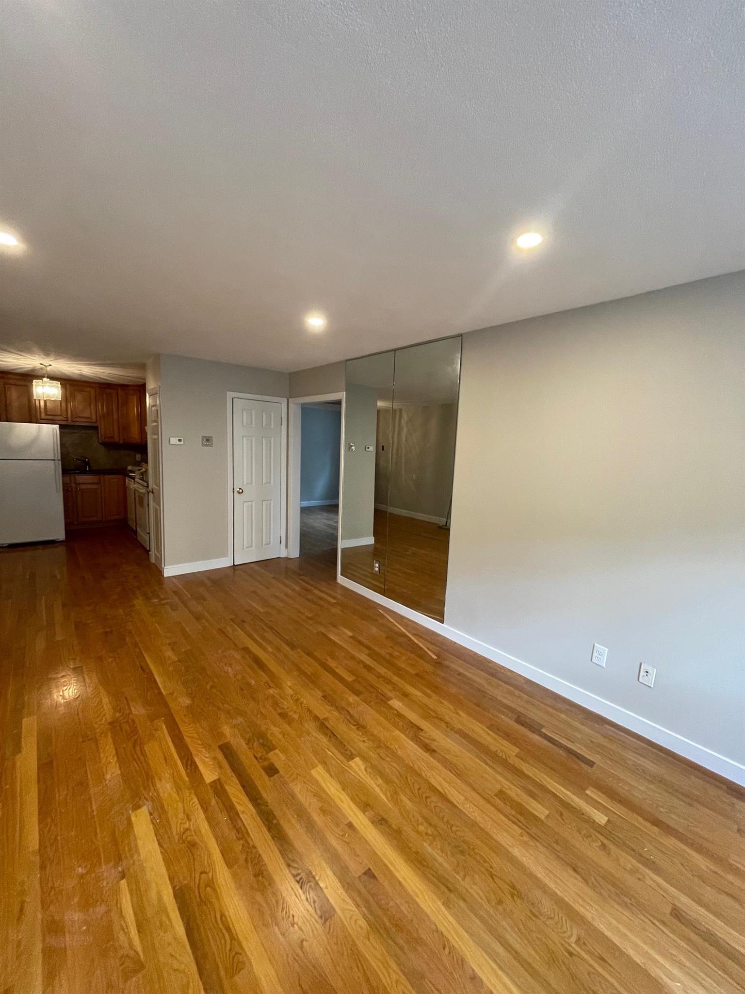 11 Cogswell Ave, Porter Square