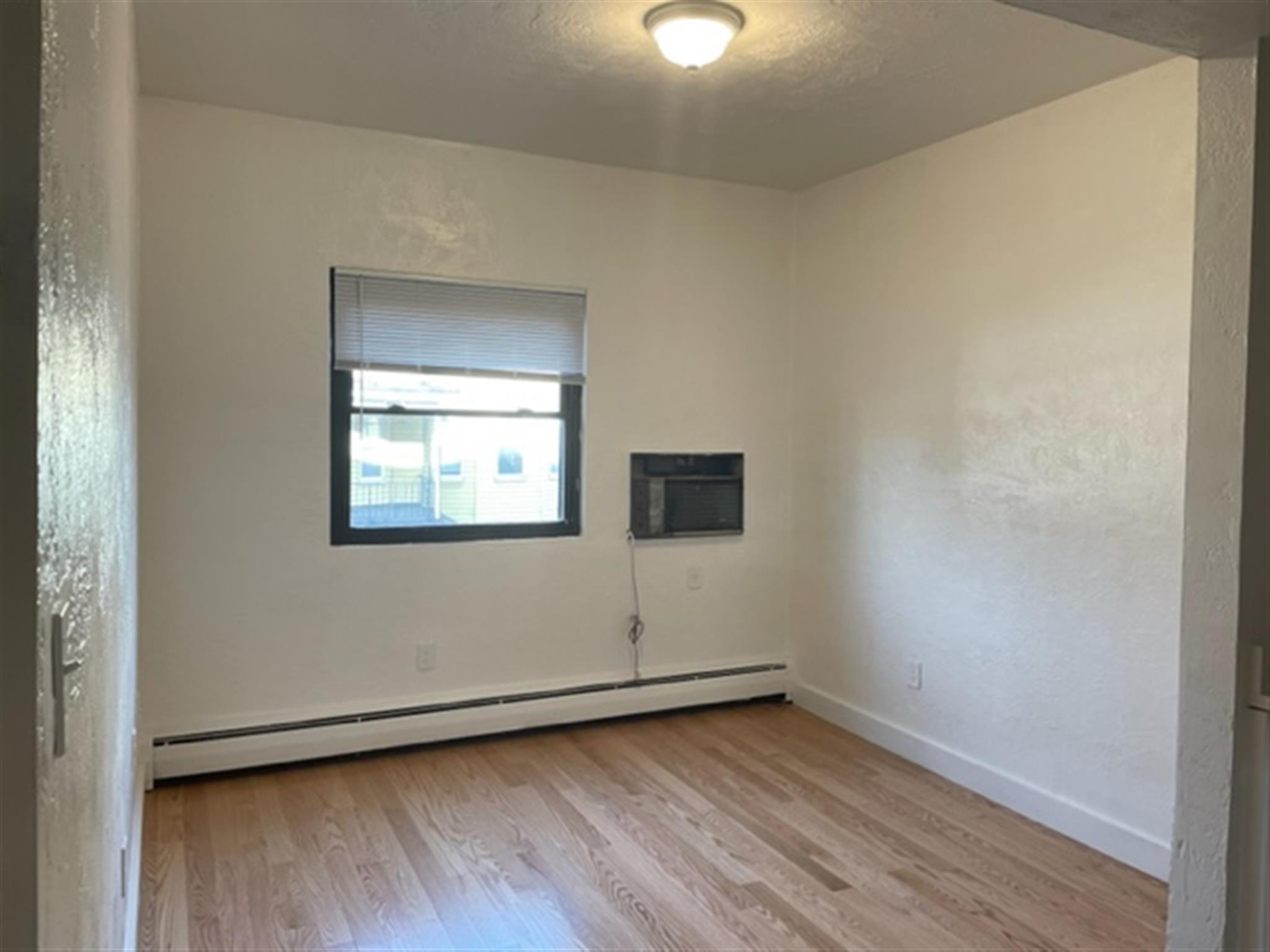 111 Walnut St, Winter Hill