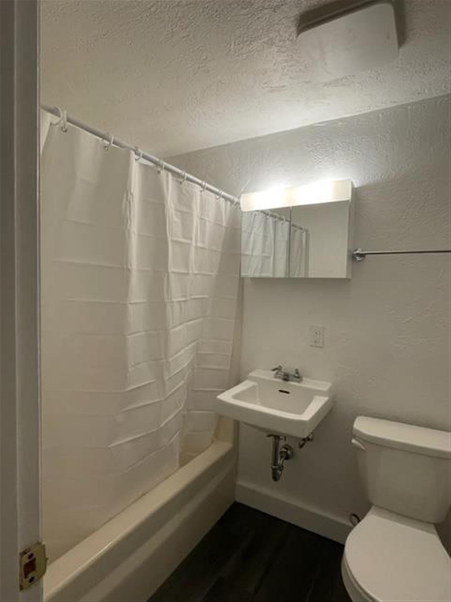 111 Walnut St, Gilman Square