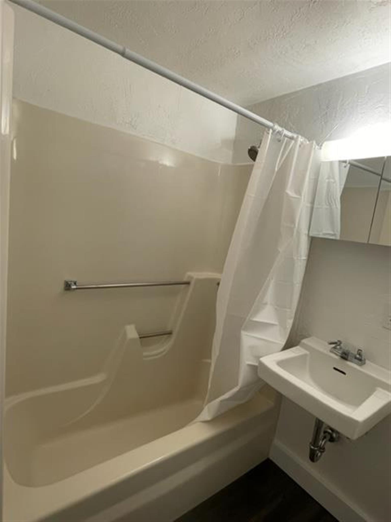 111 Walnut St, Gilman Square