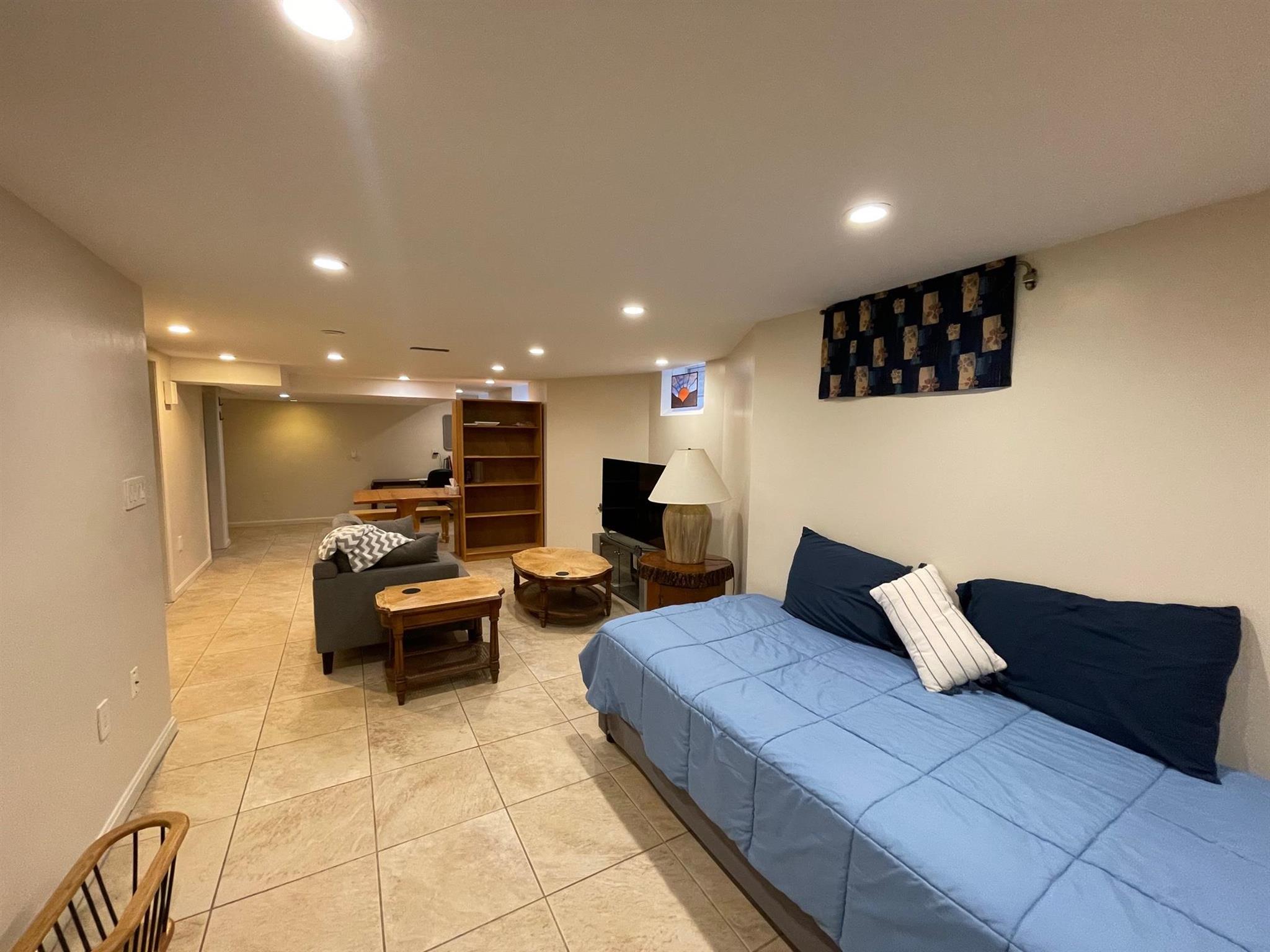 88 Park Ave, Huron Village