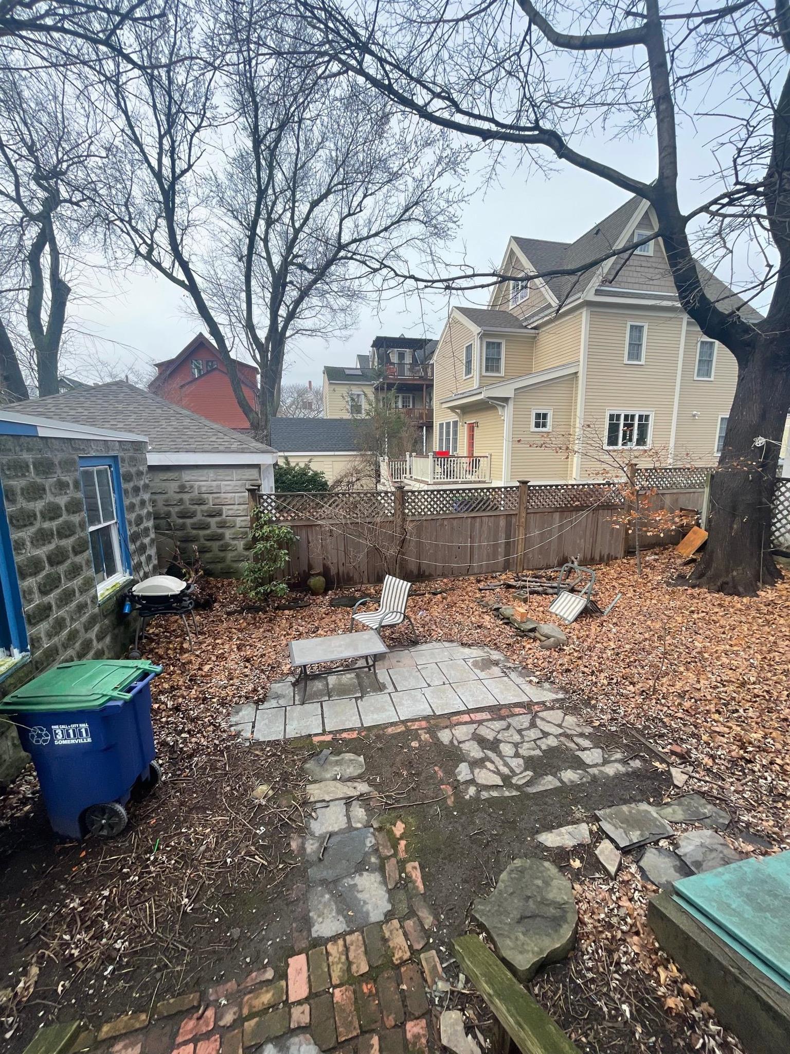 94 College Ave, Davis Square