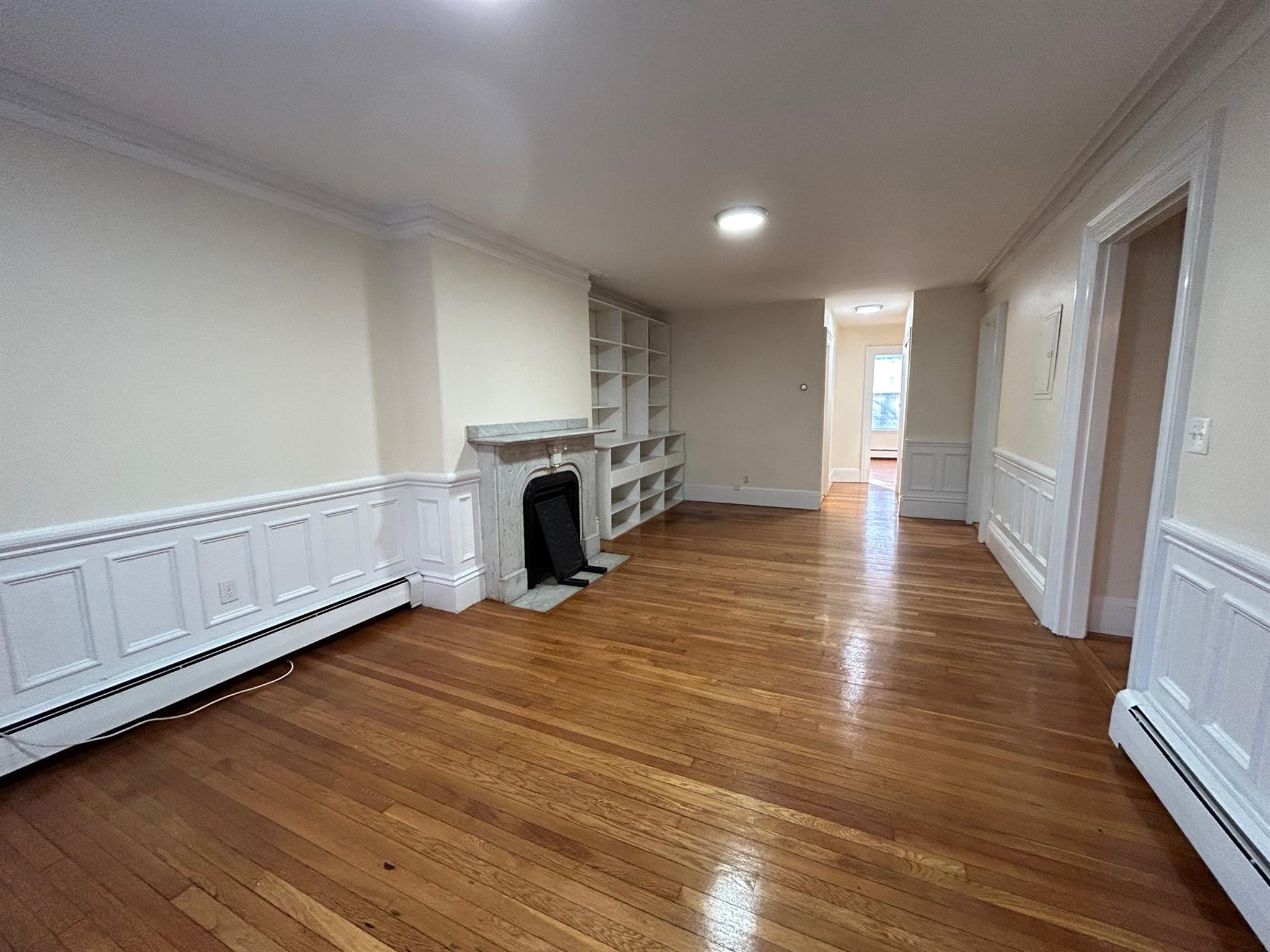16 Yarmouth St, Back Bay