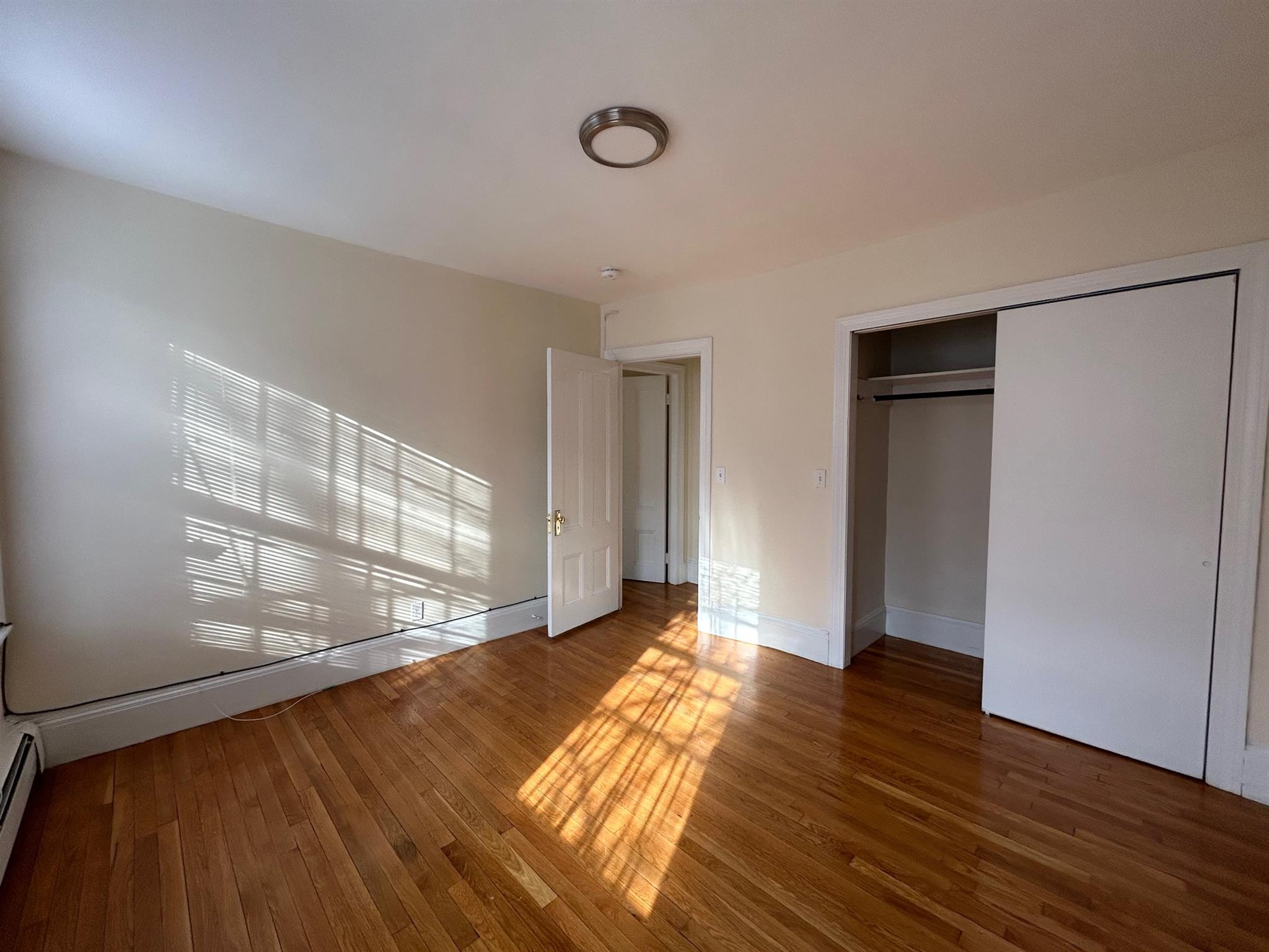 16 Yarmouth St, Back Bay