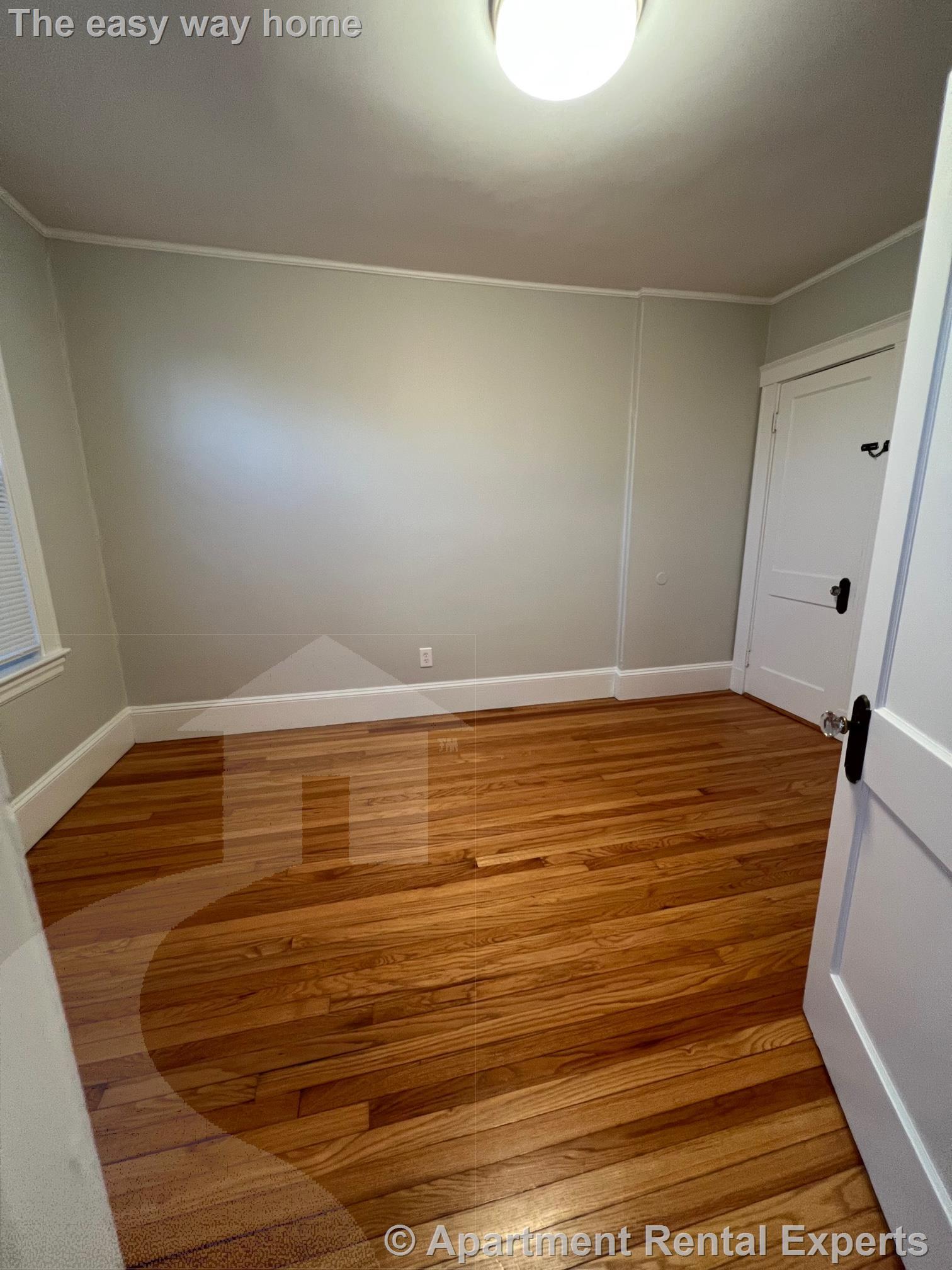 156 Summer, Spring Hill