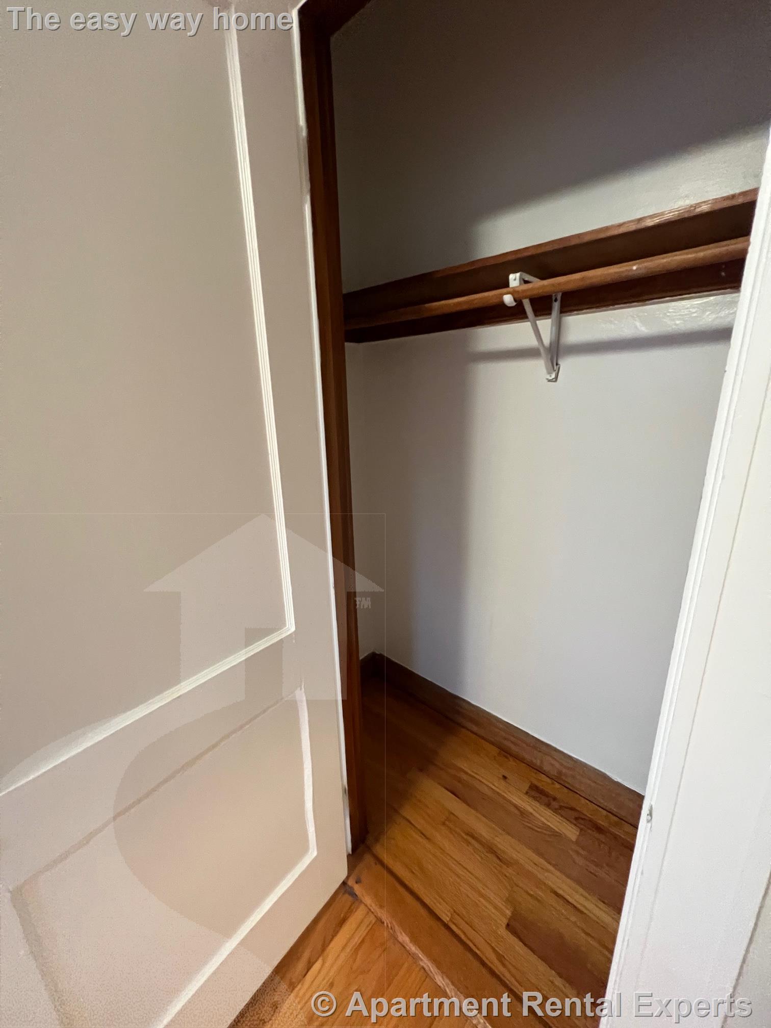 156 Summer, Spring Hill