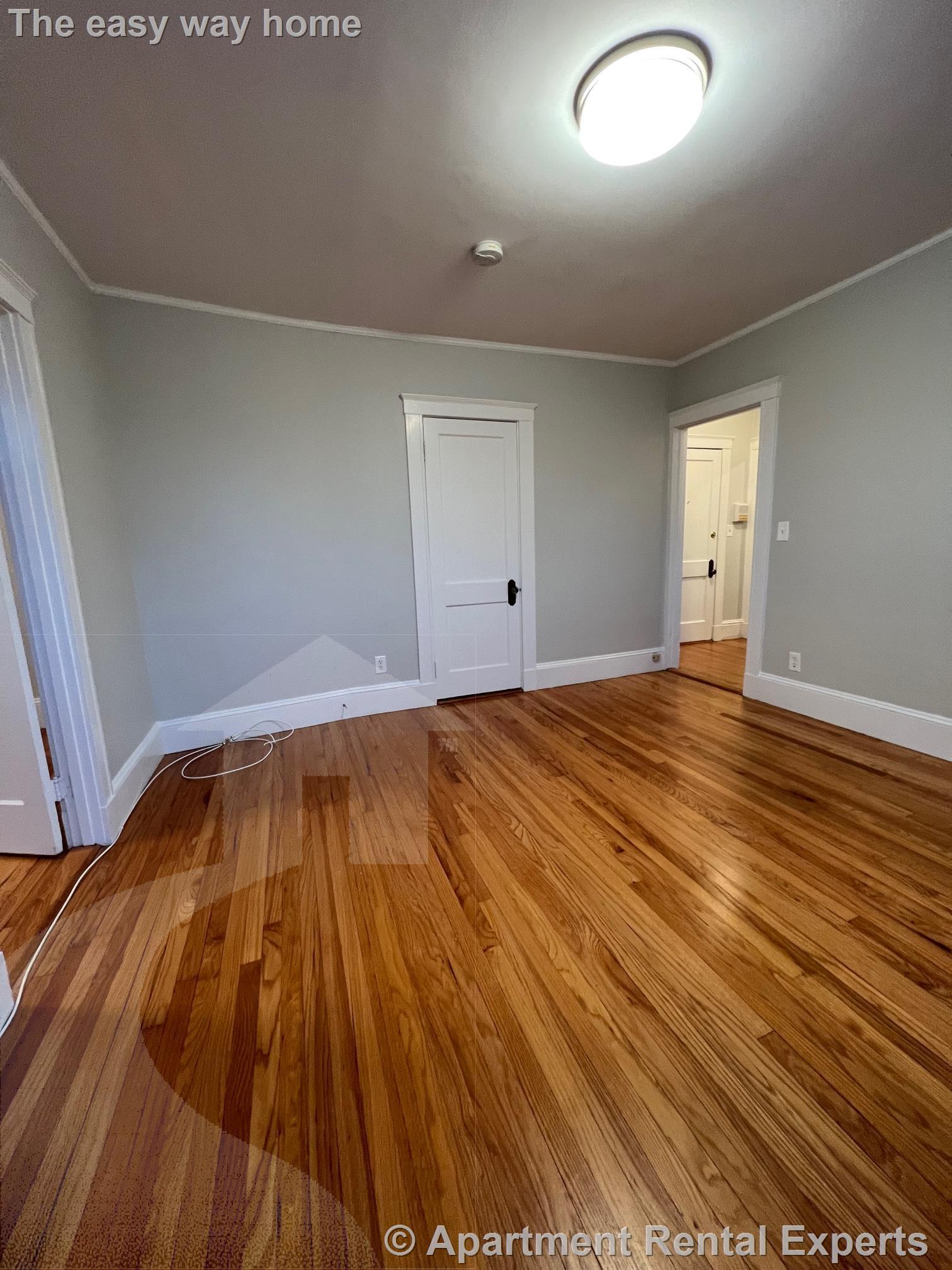 156 Summer, Spring Hill