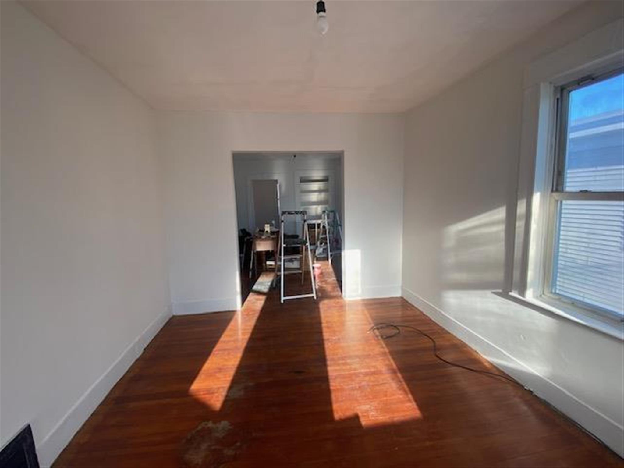 59 Conwell Ave, Davis Square