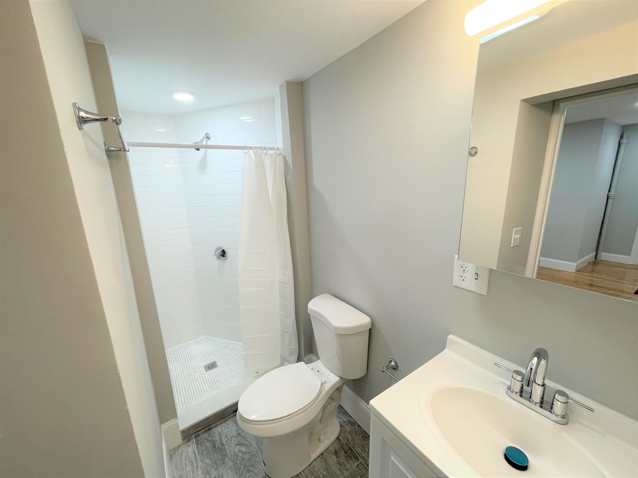 3 Mossland St, Porter Square