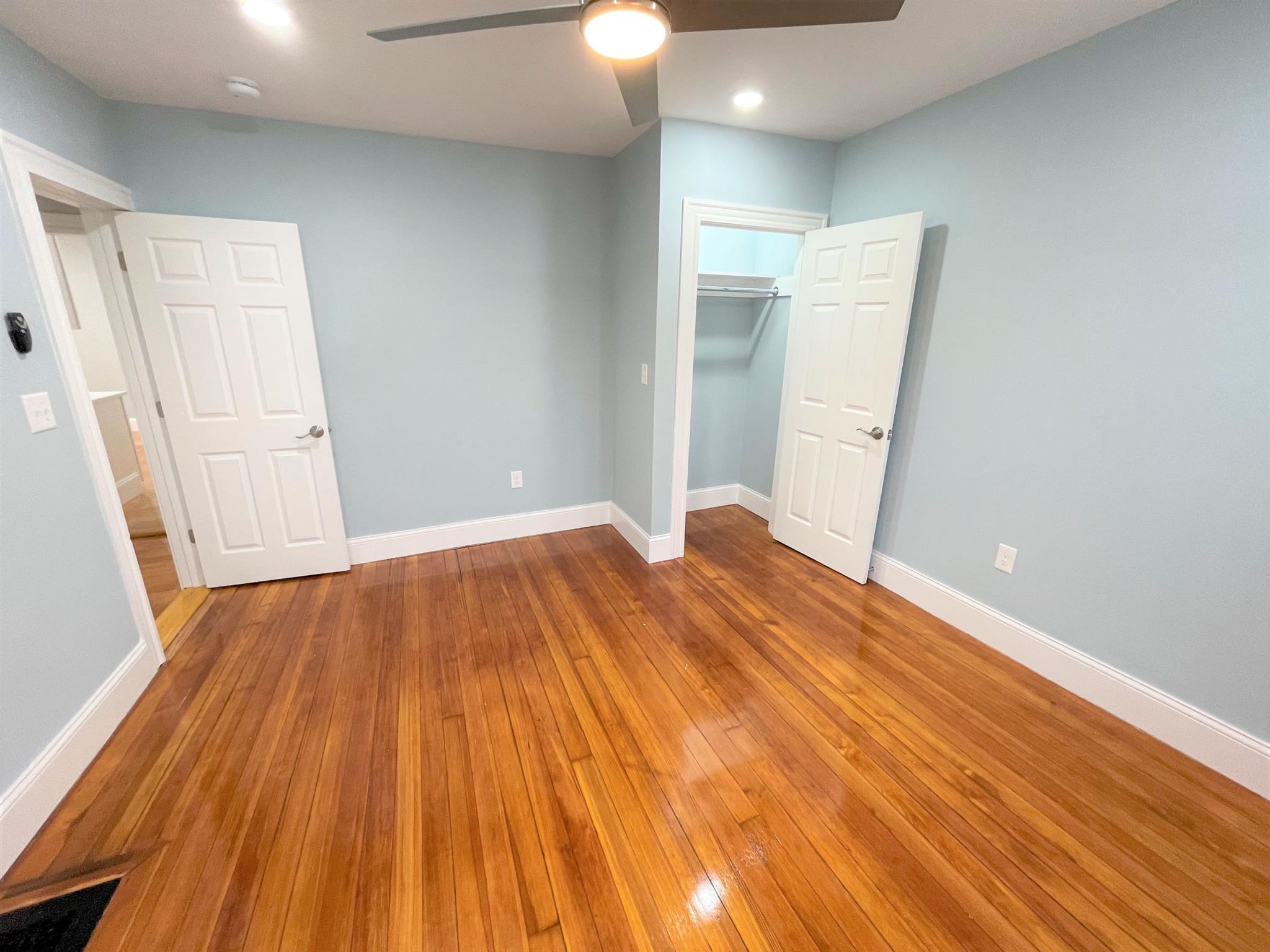 3 Mossland St, Porter Square