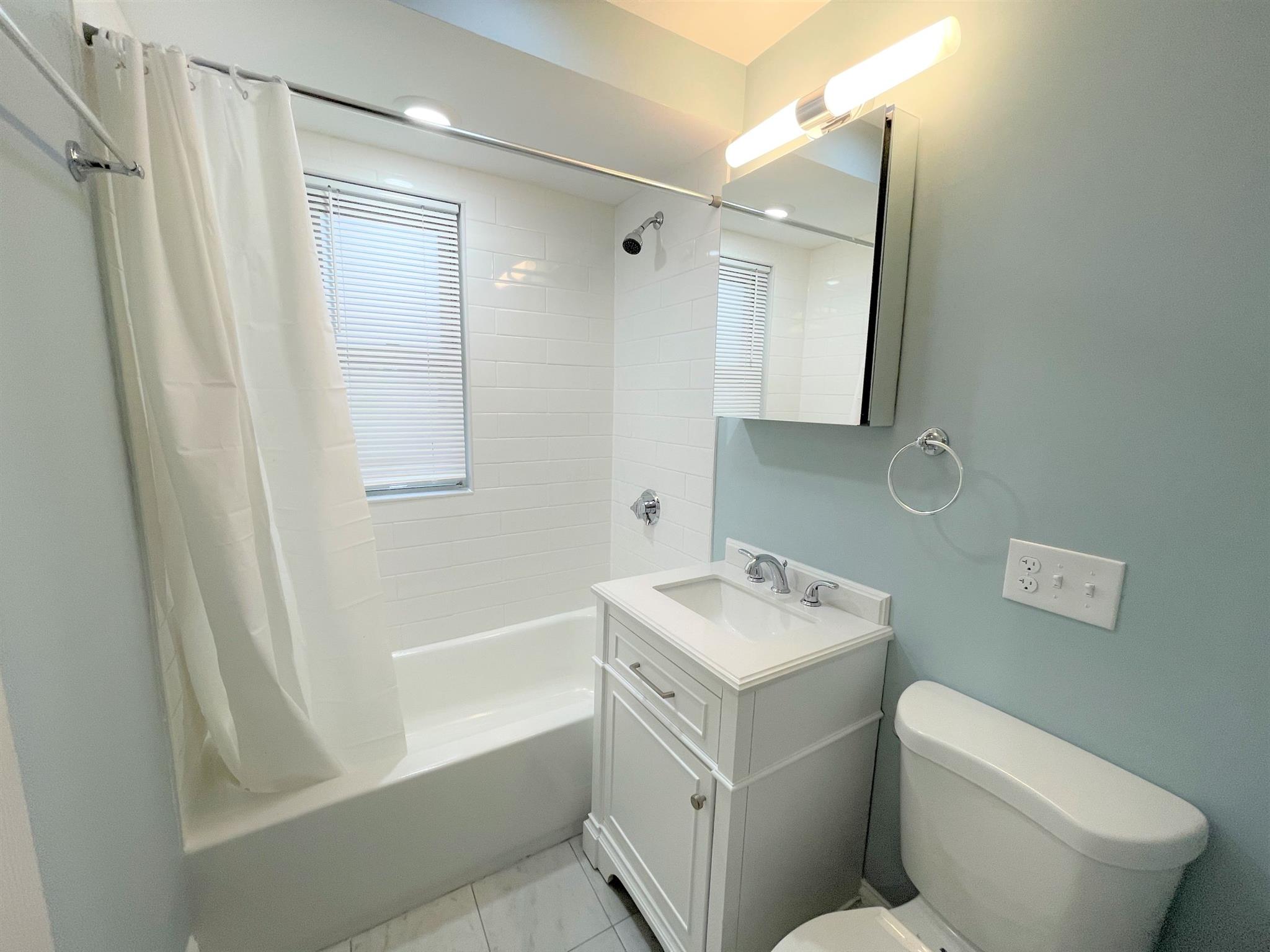 3 Mossland St, Porter Square